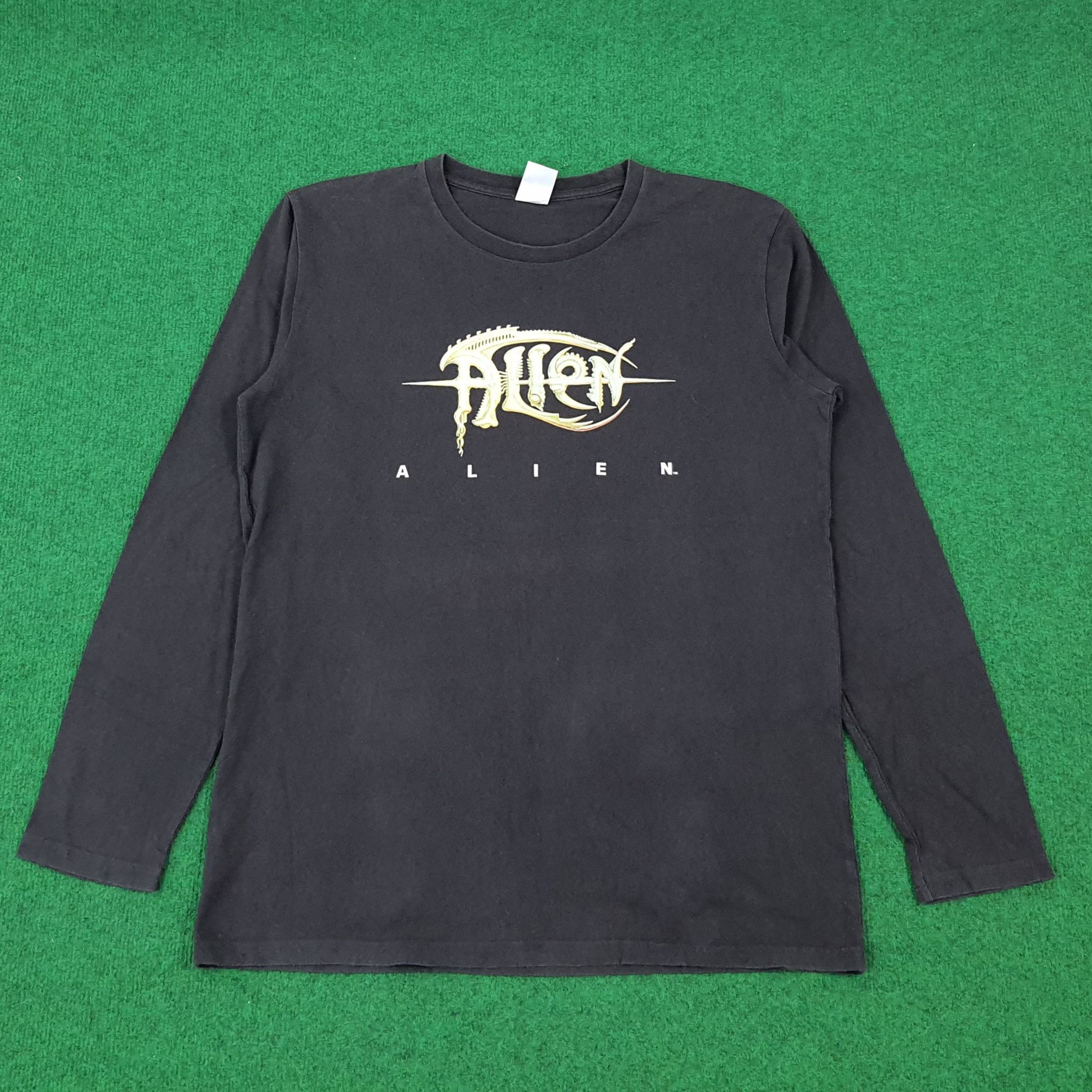 Vintage Vintage ALIEN American Movie Tshirt Size US L / EU 52-54 / 3 - 1 Thumbnail