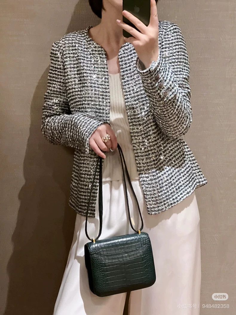 Chanel Chanel 23p preview series green and white sequin embroider Size M / US 6-8 / IT 42-44 - 2 Thumbnail