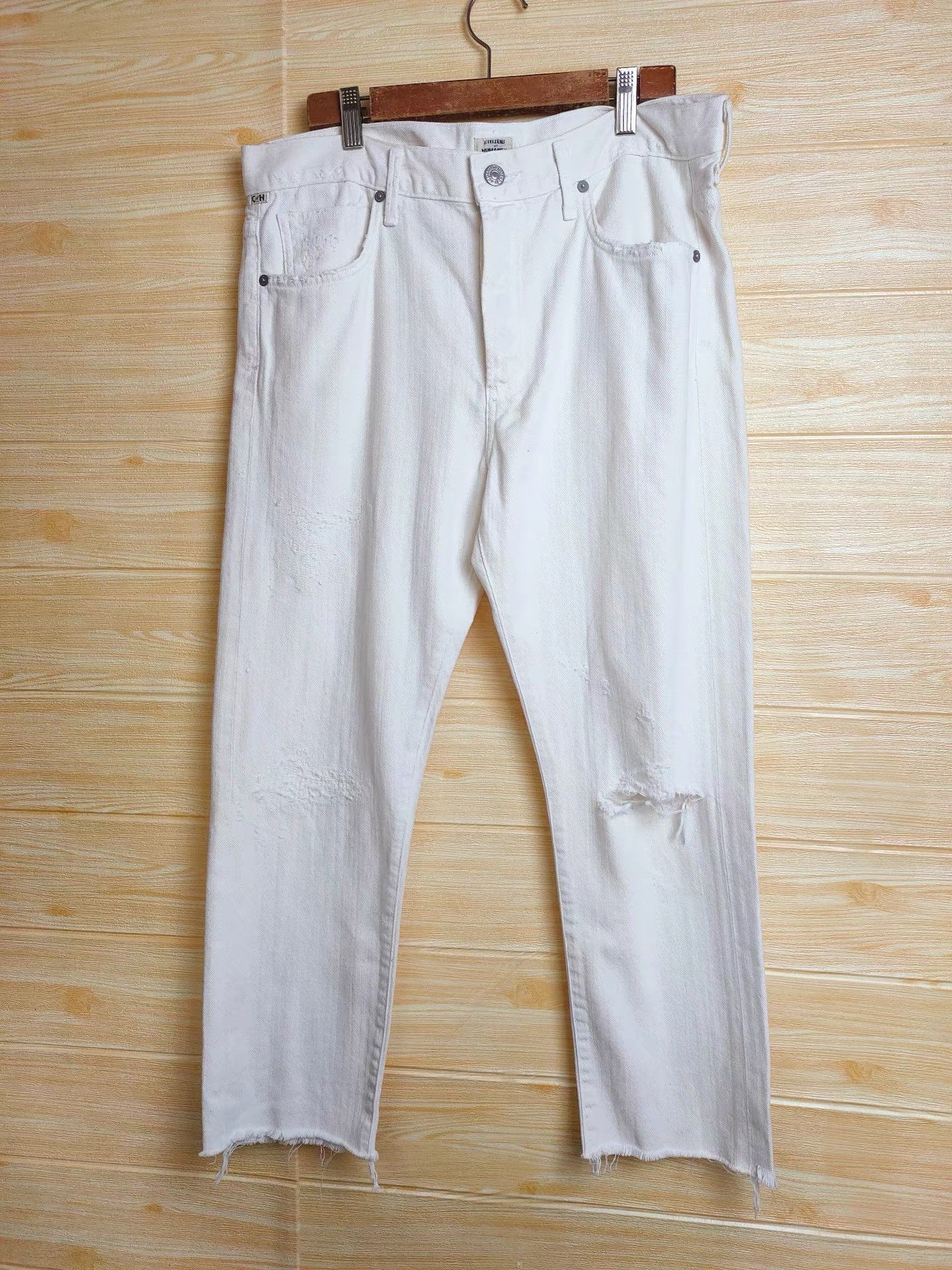 Citizens Of Humanity CITIZENS of HUMANITY Men's White Slash Destroyed Jeans K29 Size US 28 / EU 44 - 1 Thumbnail