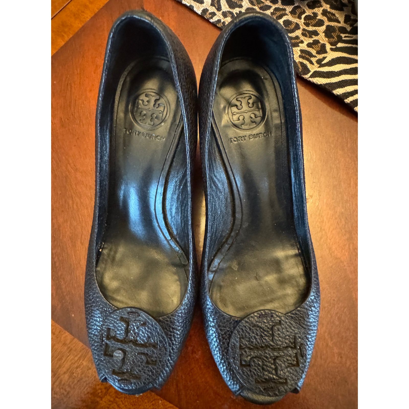 Tory Burch Tory Burch Black Peek Toe Leather Wedges Size 8M Size US 8 / IT 38 - 6 Thumbnail