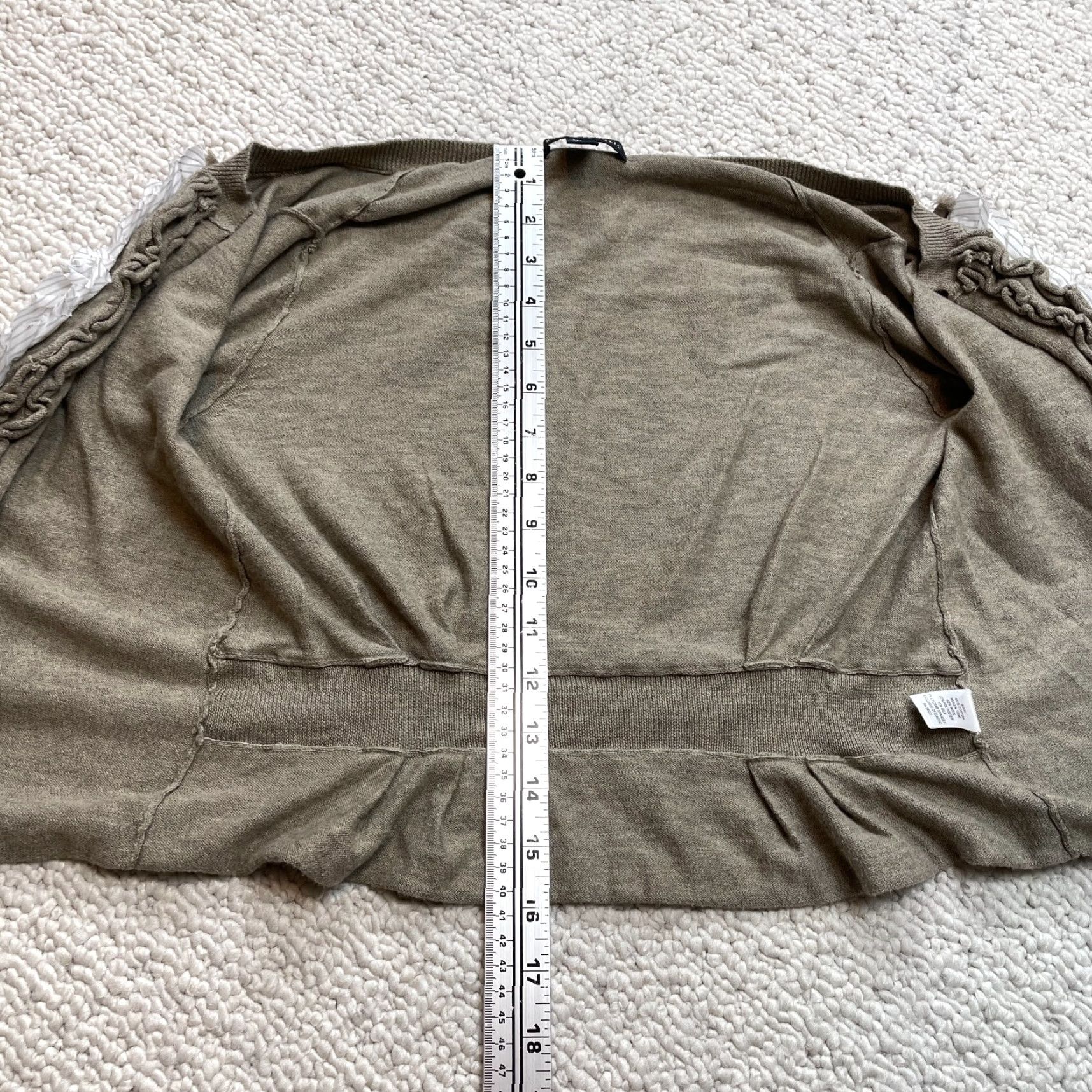 Banana Republic Banana Republic Cardigan Sweater Womens Petite Small Brown Knit Ruffle Placket Collarless Size S / US 4 / IT 40 - 2 Thumbnail