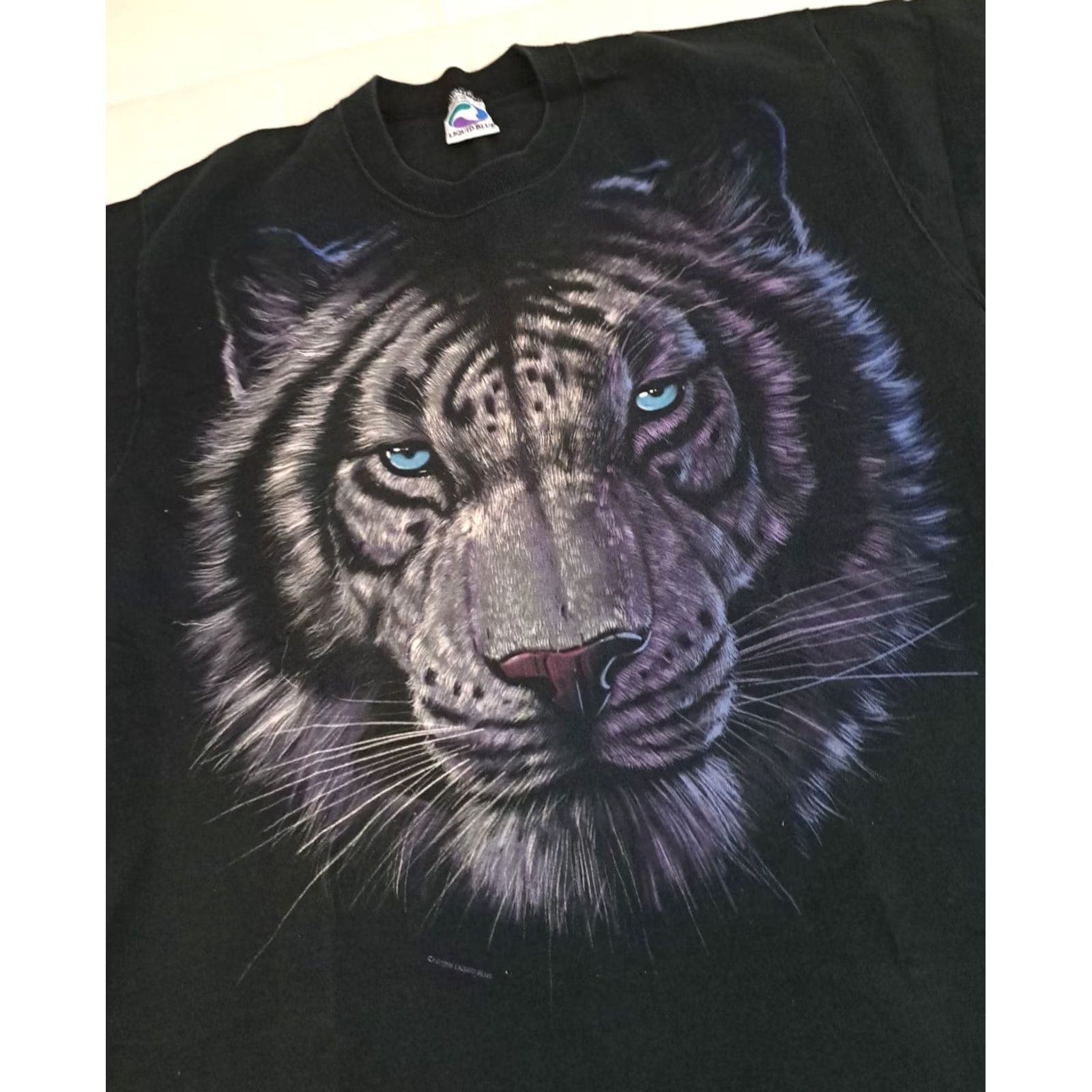 Liquid Blue VINTAGE Liquid Blue T-Shirt XL Front & Back Print Wildlife Tiger USA Made Black Cotton Crew Neck Short Sleeve Double-Sided Unisex Adults 1990s Size US XL / EU 56 / 4 - 4 Thumbnail