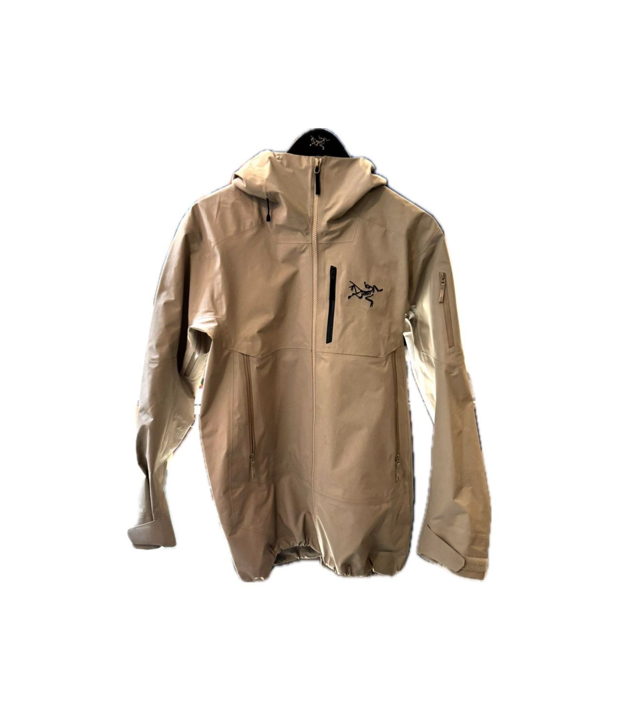 Arc'teryx Arcteryx alpha SV x Monod sports collaboration