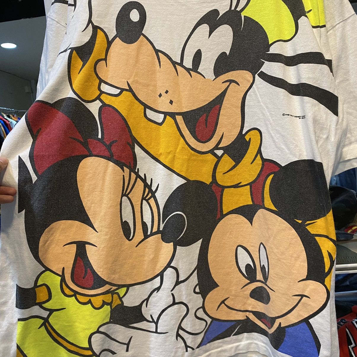 Disney Vintage Mickey & Minnie Mouse Goofy AOP graphic T-shirt Size US L / EU 52-54 / 3 - 5 Thumbnail