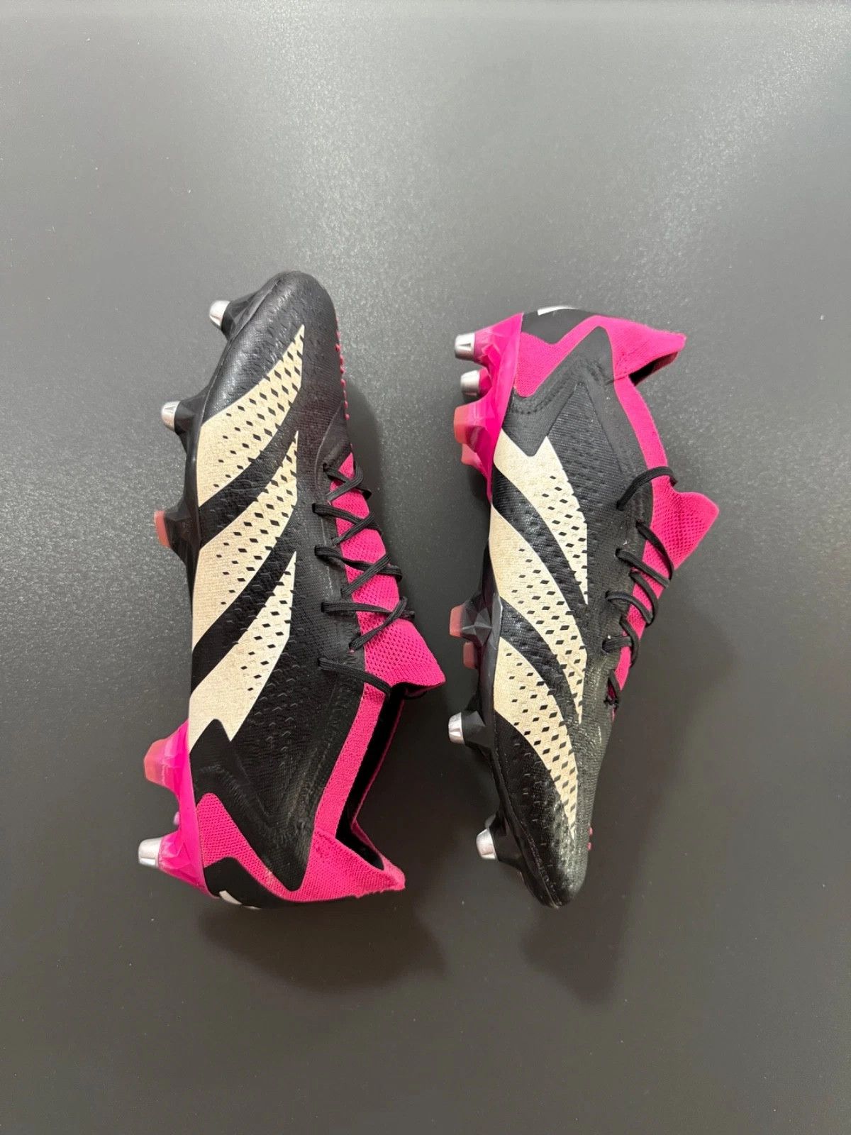 Adidas × Vintage Adidas questra vintage 1995 soccer football boots