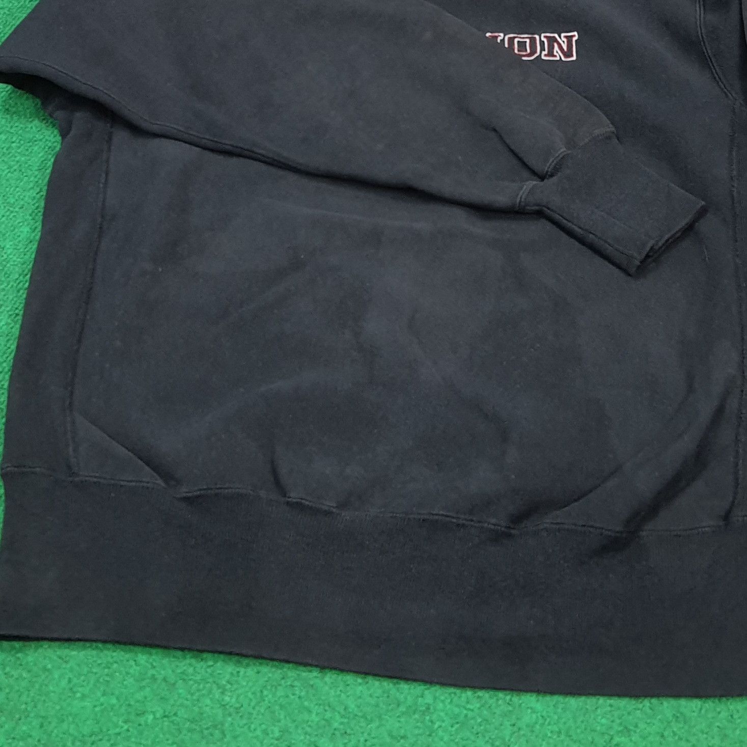 Champion Vintage Champion Black Hoodie Sweatshirt C292N19 Size US M / EU 48-50 / 2 - 10 Thumbnail