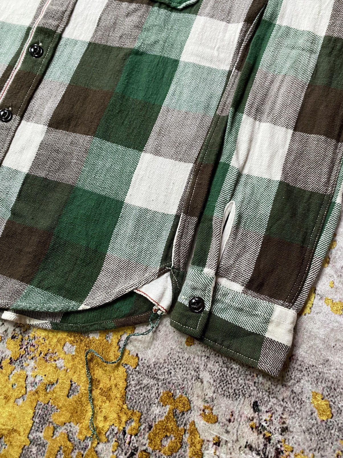 Japanese Brand × Vanquish Vanquish Plaid Button Up shirt Size US M / EU 48-50 / 2 - 4 Thumbnail