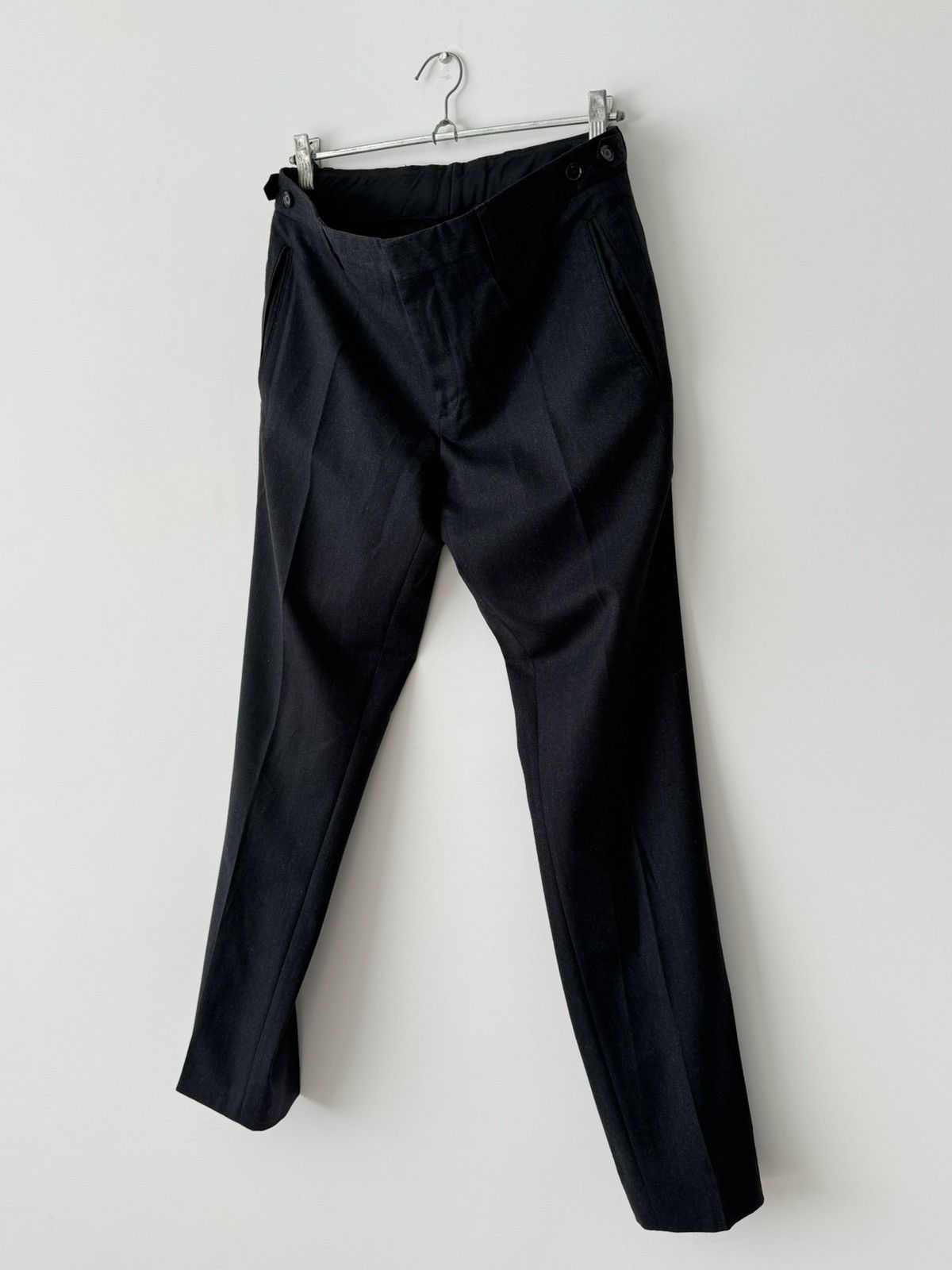 Burberry Burberry London Tailored Wool Trousers Size US 32 / EU 48 - 2 Thumbnail