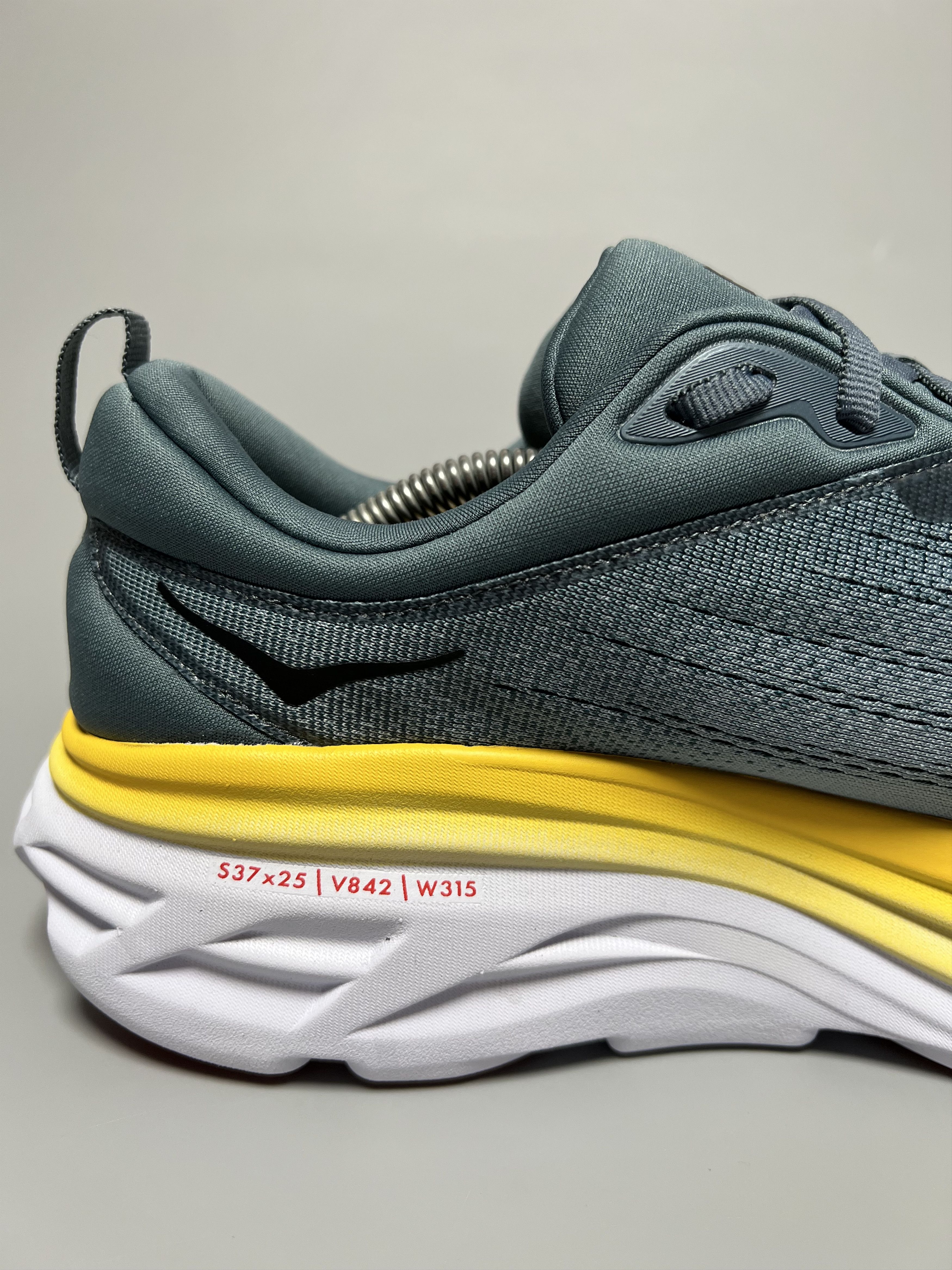 Hoka 10D Hoka One One Bondi 8 Running Shoes Gym Walking Size US 10 / EU 43 - 6 Thumbnail