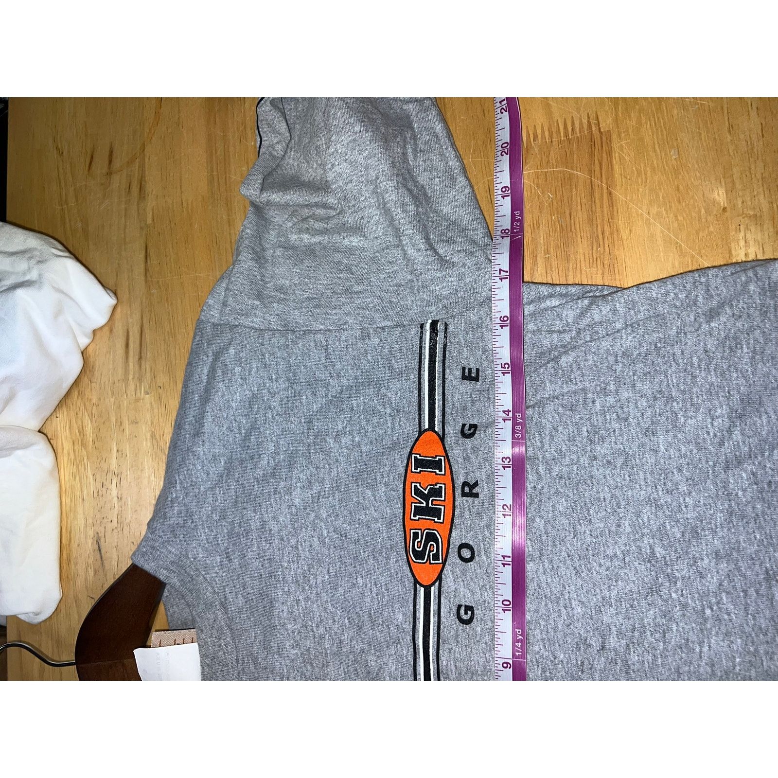 Vintage Vintage Royal Gorge Shirt Ski Skiing Gray Tee 90s Men's S Size US S / EU 44-46 / 1 - 8 Thumbnail