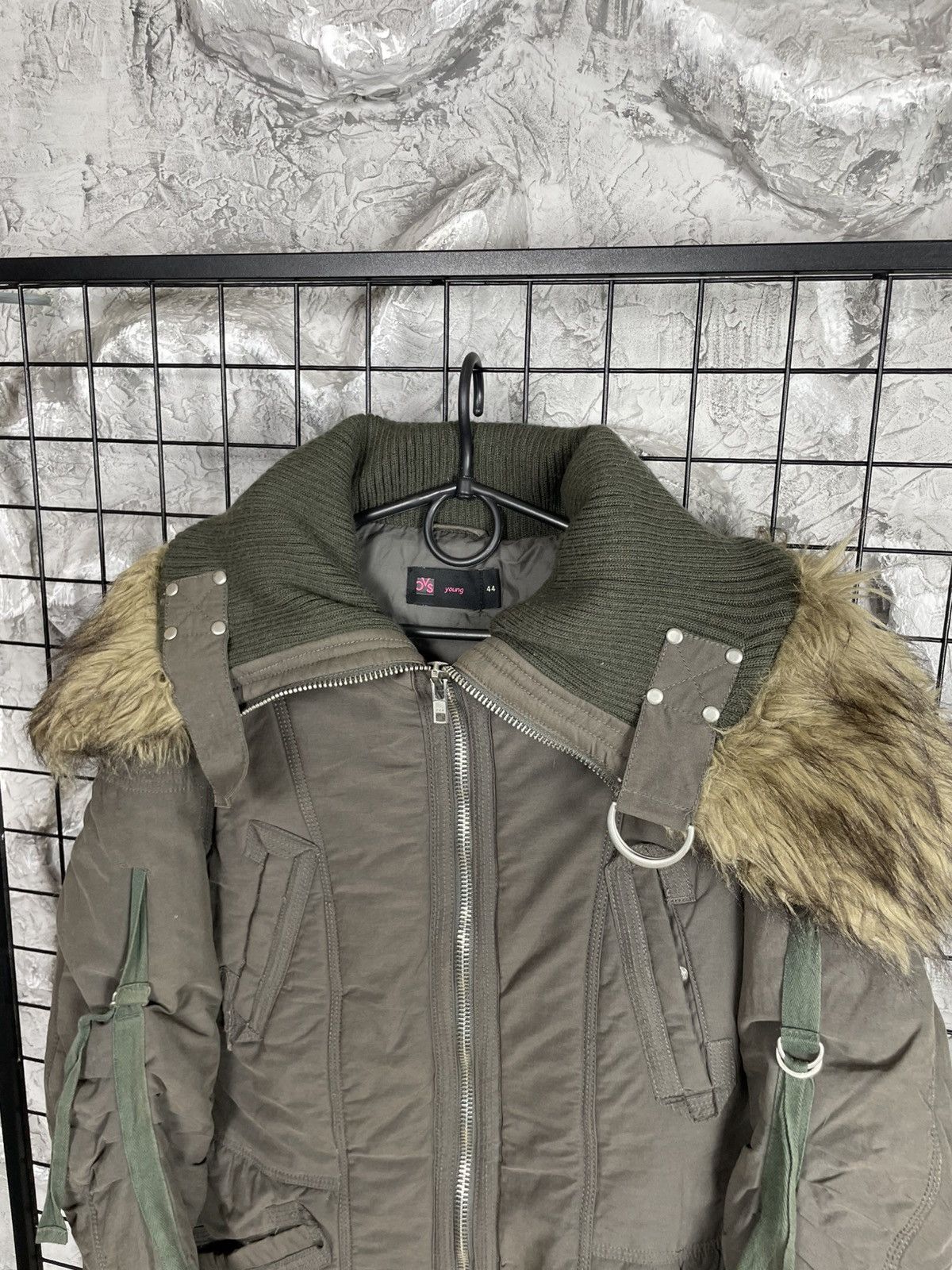 Junya Watanabe VNTG Y2K Fur Bandage Jacket DG LGB GOA Archive Japanese Vibe Size US S / EU 44-46 / 1 - 6 Thumbnail