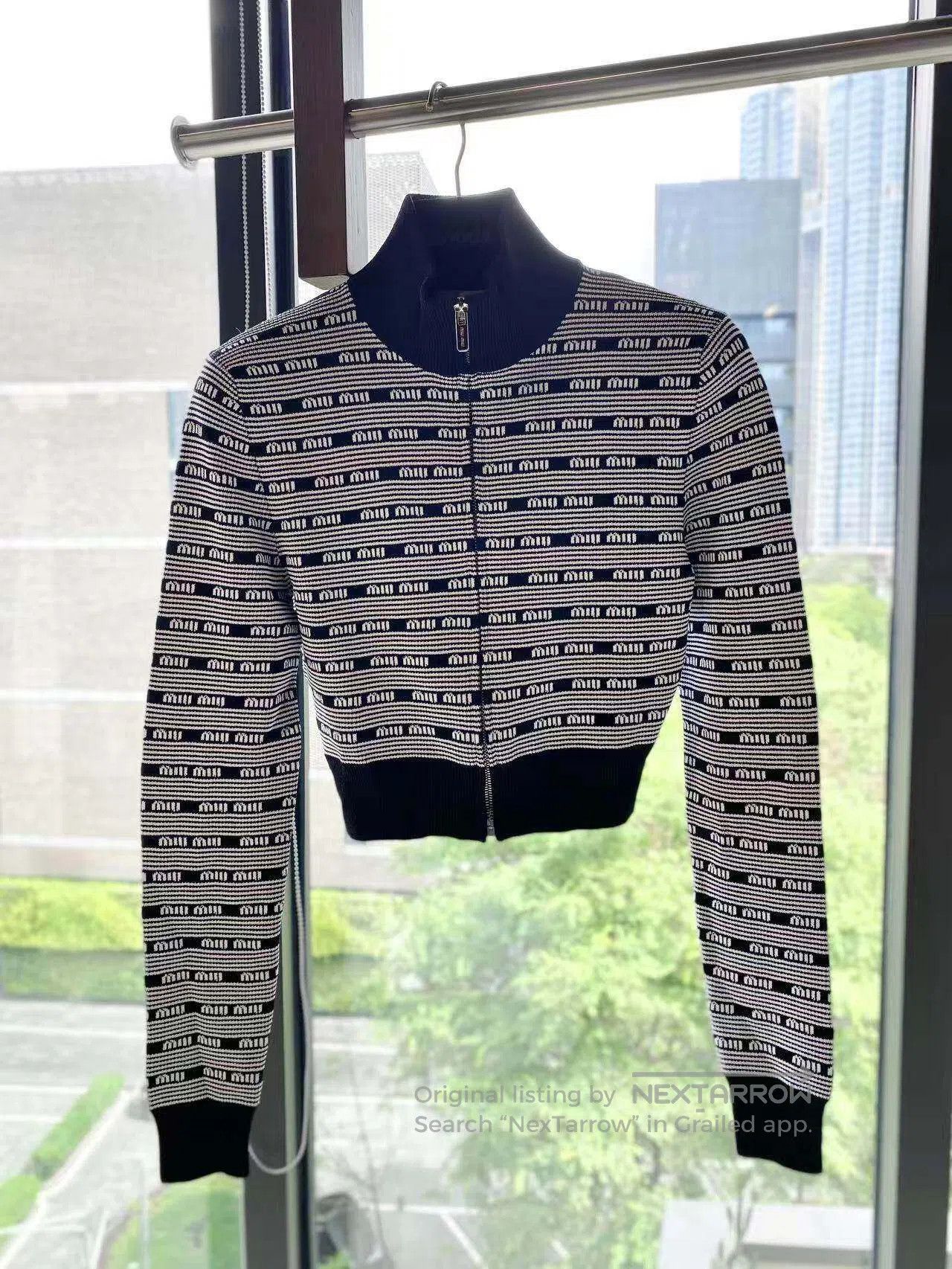Miu Miu Miu Miu Letter jacquard zip-up stand-up collar knit| Size XS / US 0-2 / IT 36-38 - 2 Thumbnail