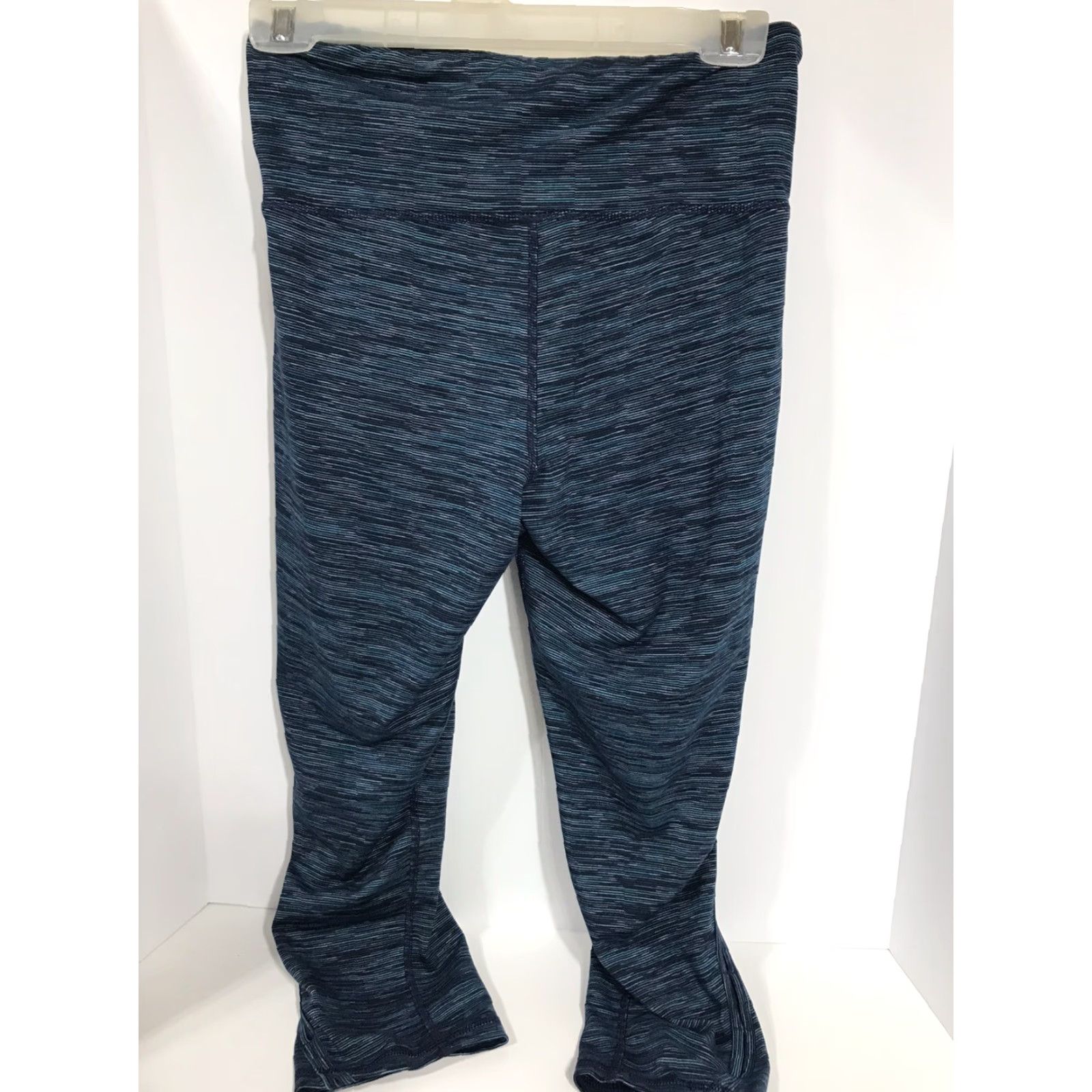 Champion Champion Leggings Cropped Adult Medium Multicolor Striped Activewear Athleisure Womens Size 32" / US 10 / IT 46 - 2 Thumbnail