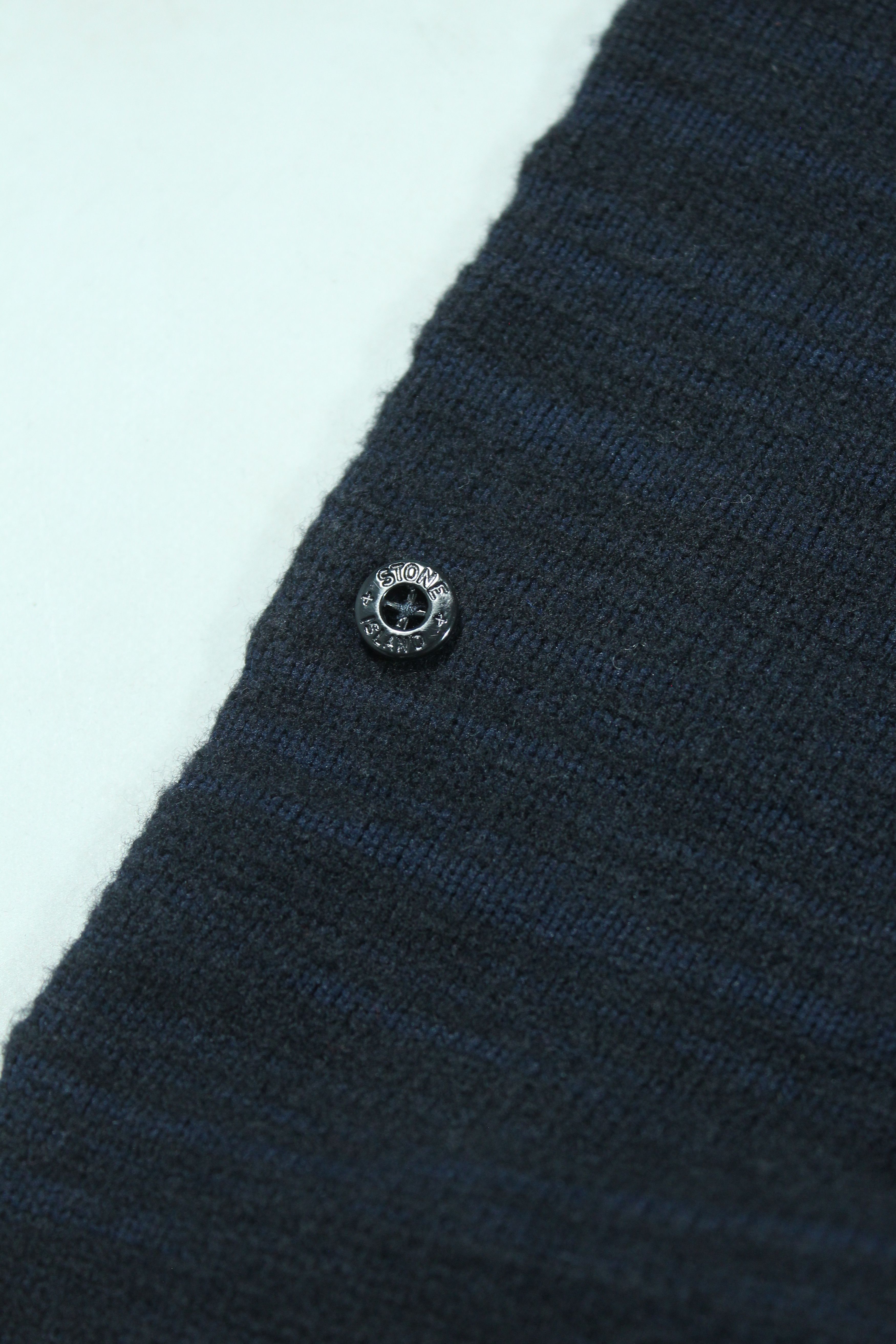 Stone Island ⛰️ STONE ISLAND KNIT ZIP HOODED WOOL JACKET NYLON METAL XL Size US XL / EU 56 / 4 - 9 Thumbnail