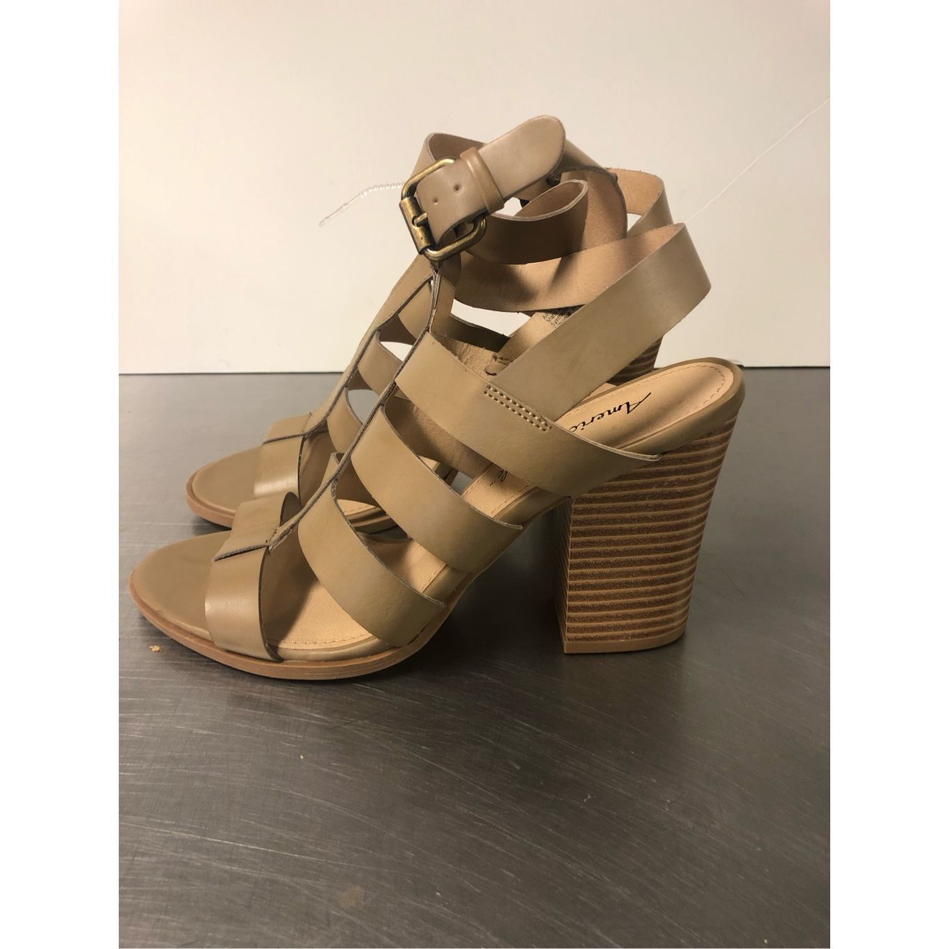 American Eagle Outfitters American Eagle Women’s Tan Open Toe Strappy Heels with Buckle Size 8.5 NWT Size US 8.5 / IT 38.5 - 2 Thumbnail