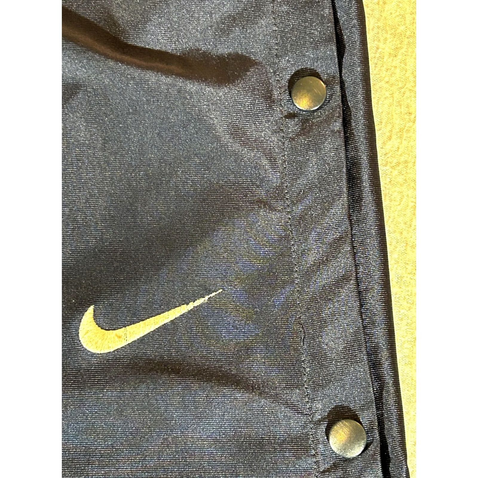 Nike Nike Pants Mens XL Blue Snap Button Tearaway Track Pants Vintage 90s Athletic Gym - Mens XL Navy Blue Nike Swoosh Size US 36 / EU 52 - 2 Thumbnail