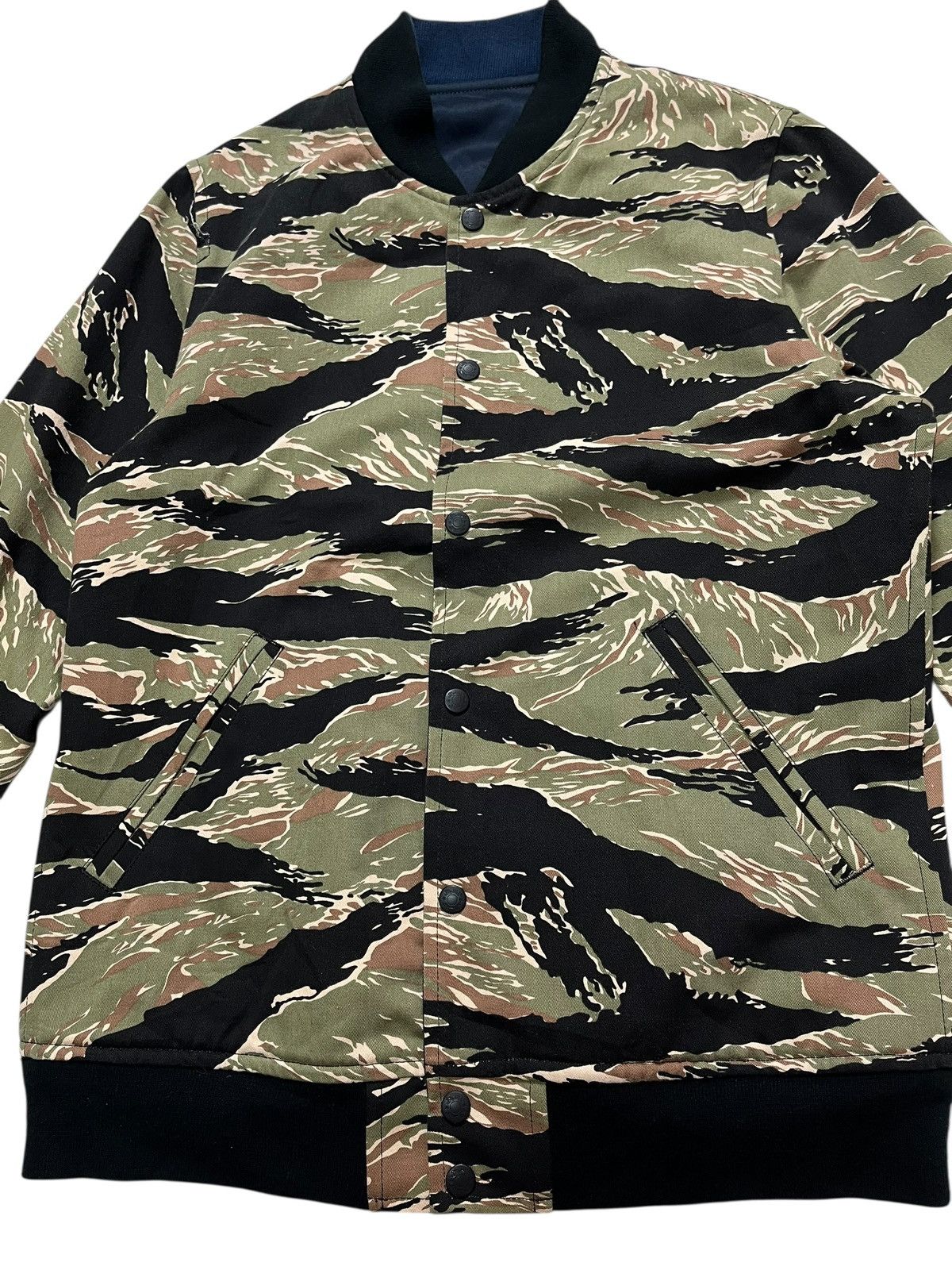 Other MARBLES & CO REVERSIBLE JAPANESE BRAND TIGER STRIPE JACKET Size US L / EU 52-54 / 3 - 3 Thumbnail