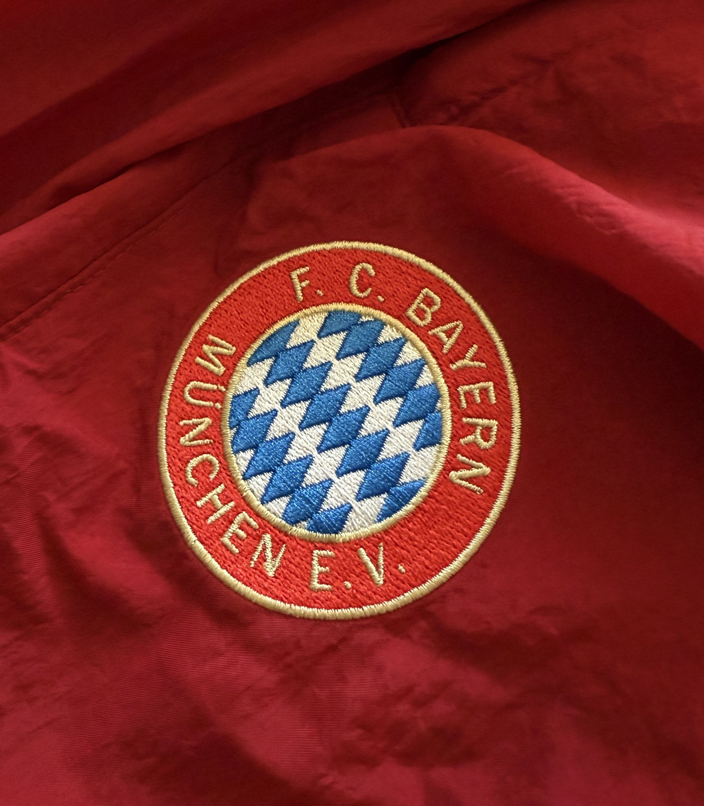 Adidas ADIDAS ORIGINALS X FC BAYERN TRACK PANTS IS6512 SIZE L Size US 30 / EU 46 - 9 Thumbnail