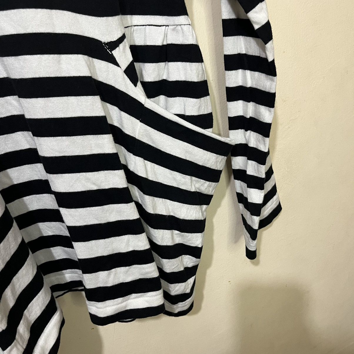 Comme des Garcons Comme des Garcons Comme des Garcons Striped Long Sleeve Tops Size S / US 4 / IT 40 - 7 Thumbnail