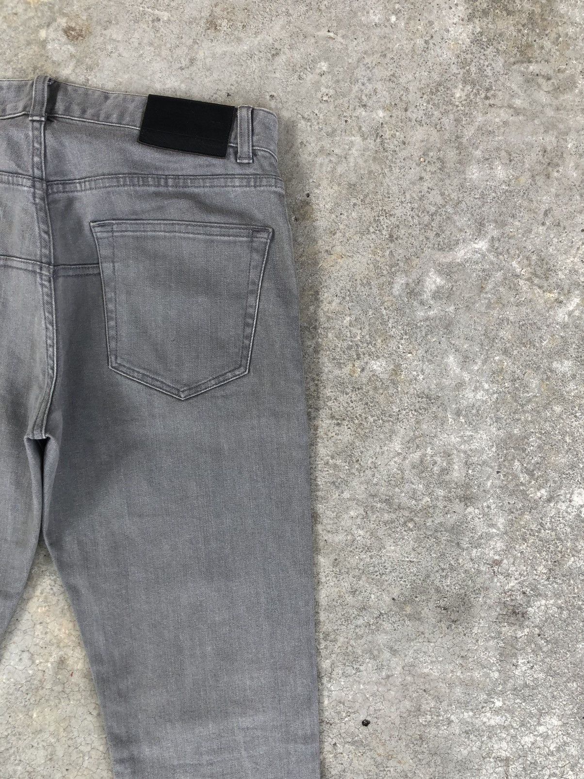 Undercover × Uniqlo Undercover x Uniqlo Skinny Jeans Size US 31 - 10 Thumbnail
