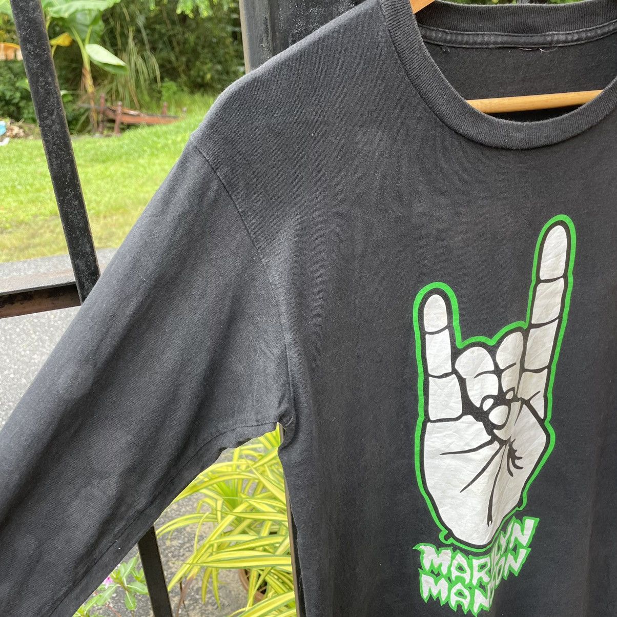 Marilyn Manson 🔥Vintage 00s Marilyn Manson We Love Hate Promo Music Tee Size US S / EU 44-46 / 1 - 7 Thumbnail
