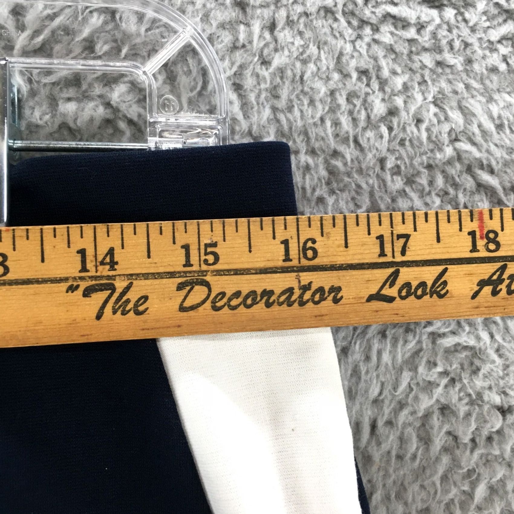 Banana Republic Banana Republic Skirt Womens 8 Blue White Back Zip Knee Length Casual Straight & Pencil Womens 8 Blue White Back Zip Knee Length Regular Size 30" / US 8 / IT 44 - 3 Thumbnail