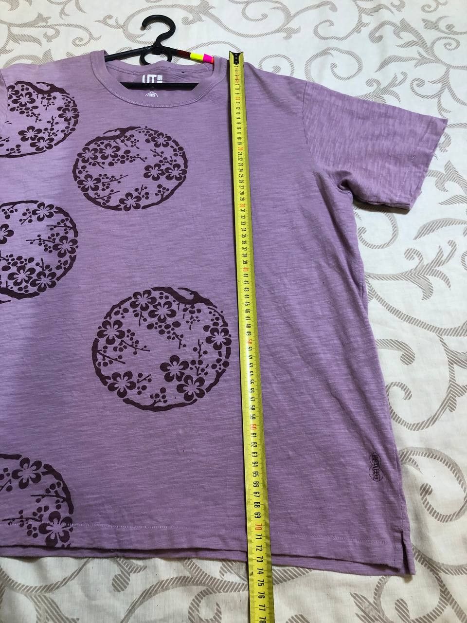 Uniqlo Uniqlo Crew Neck Short Sleeve Graphic Print Cotton T-Shirt Size US XL / EU 56 / 4 - 8 Thumbnail