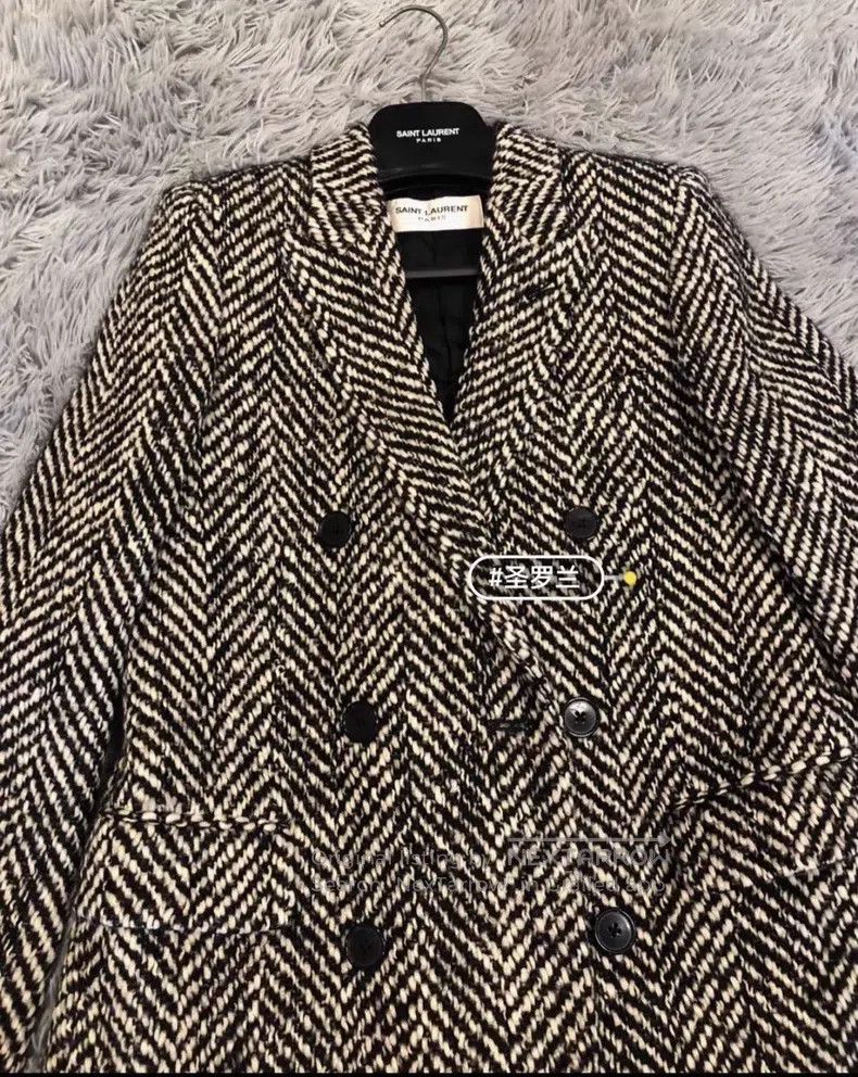 Saint Laurent Paris Saint Laurent Paris Black and white herringbone wool coat Size XS / US 0-2 / IT 36-38 - 1 Thumbnail