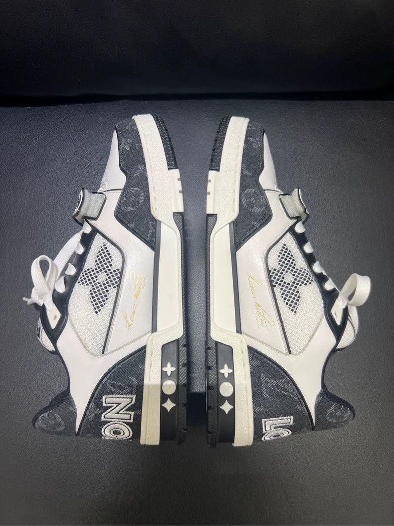 Louis Vuitton Louis Vuitton Trainer Black and White Velcro shoes Size US 9 / EU 42 - 2 Thumbnail