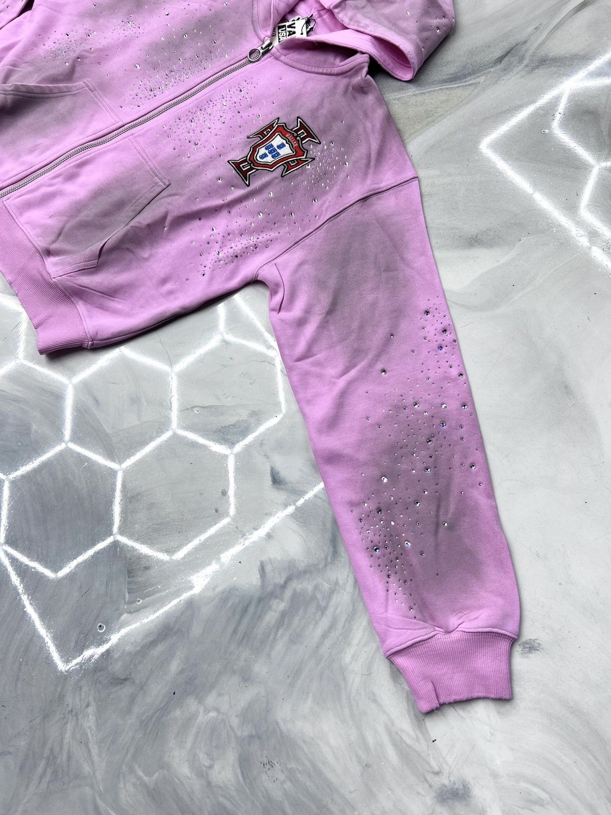 Vale Vale Pink Venus Crystal Cluster Zip Up Hoodie Size L Size US L / EU 52-54 / 3 - 8 Thumbnail