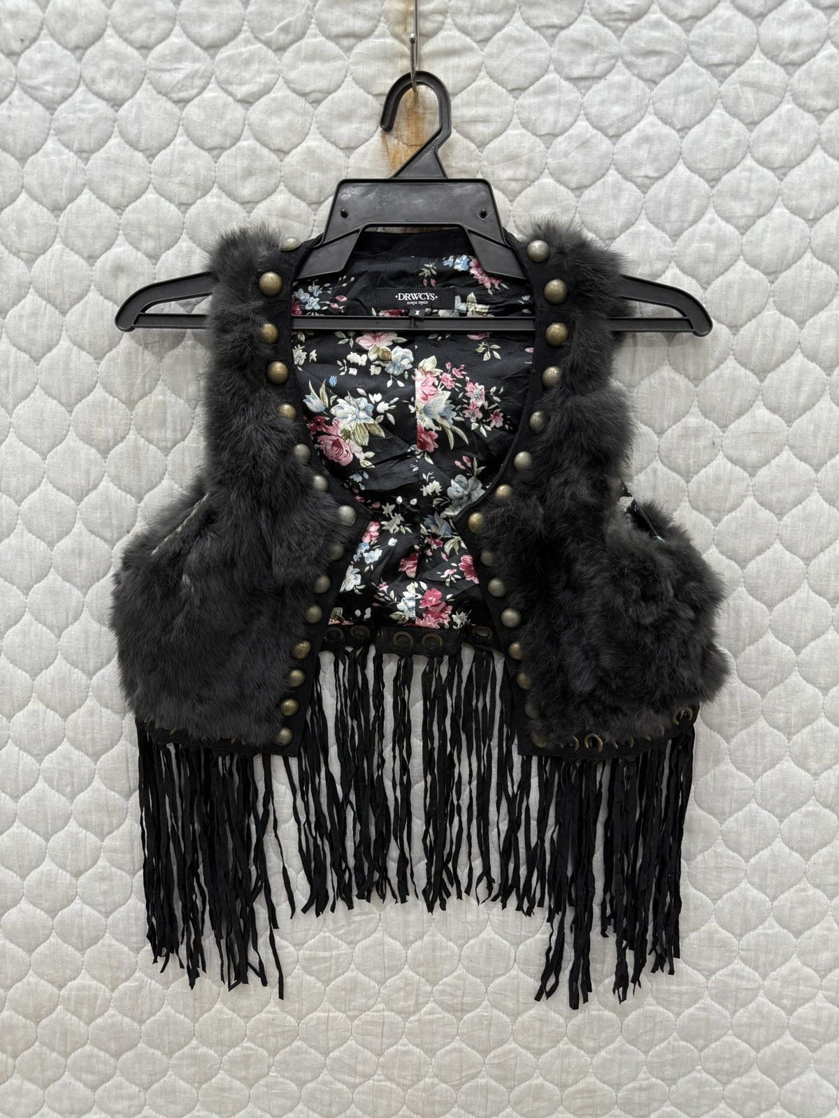 If Six Was Nine 🔥🔥🔥ARCHIVE DRWCYS FUR VEST Size S / US 4 / IT 40 - 1 Thumbnail