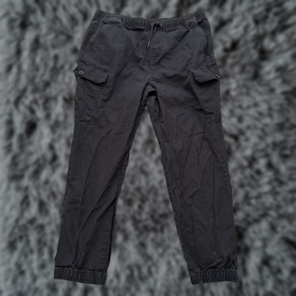 Airwalk Airwalk Tapered Cargo Pants XL Men Black Twill Cargo Pocket Grunge Streetwear Skater Urban Fall Spring Summer Comfort Crew Style Pants Size US 36 / EU 52 - 1 Thumbnail
