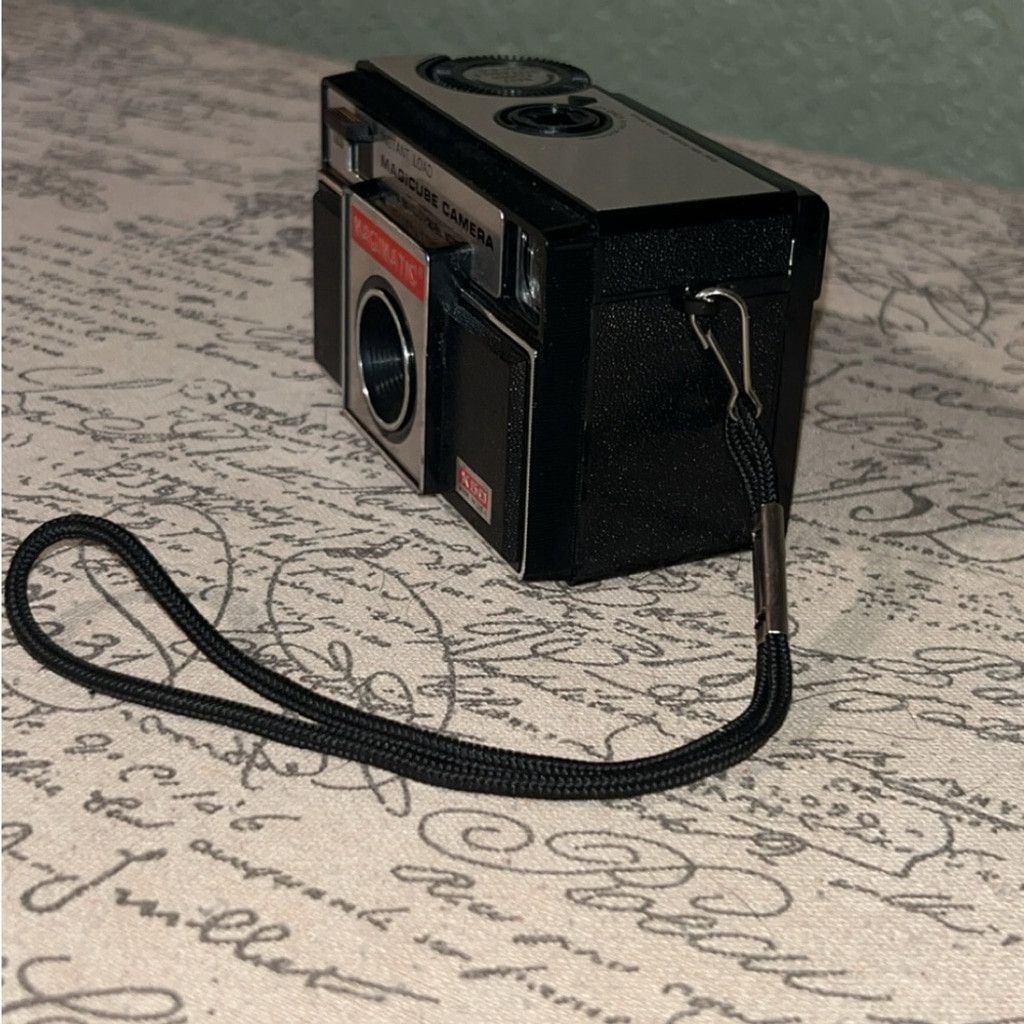 Other vintage Magimatic X50 camera. Size ONE SIZE - 3 Thumbnail