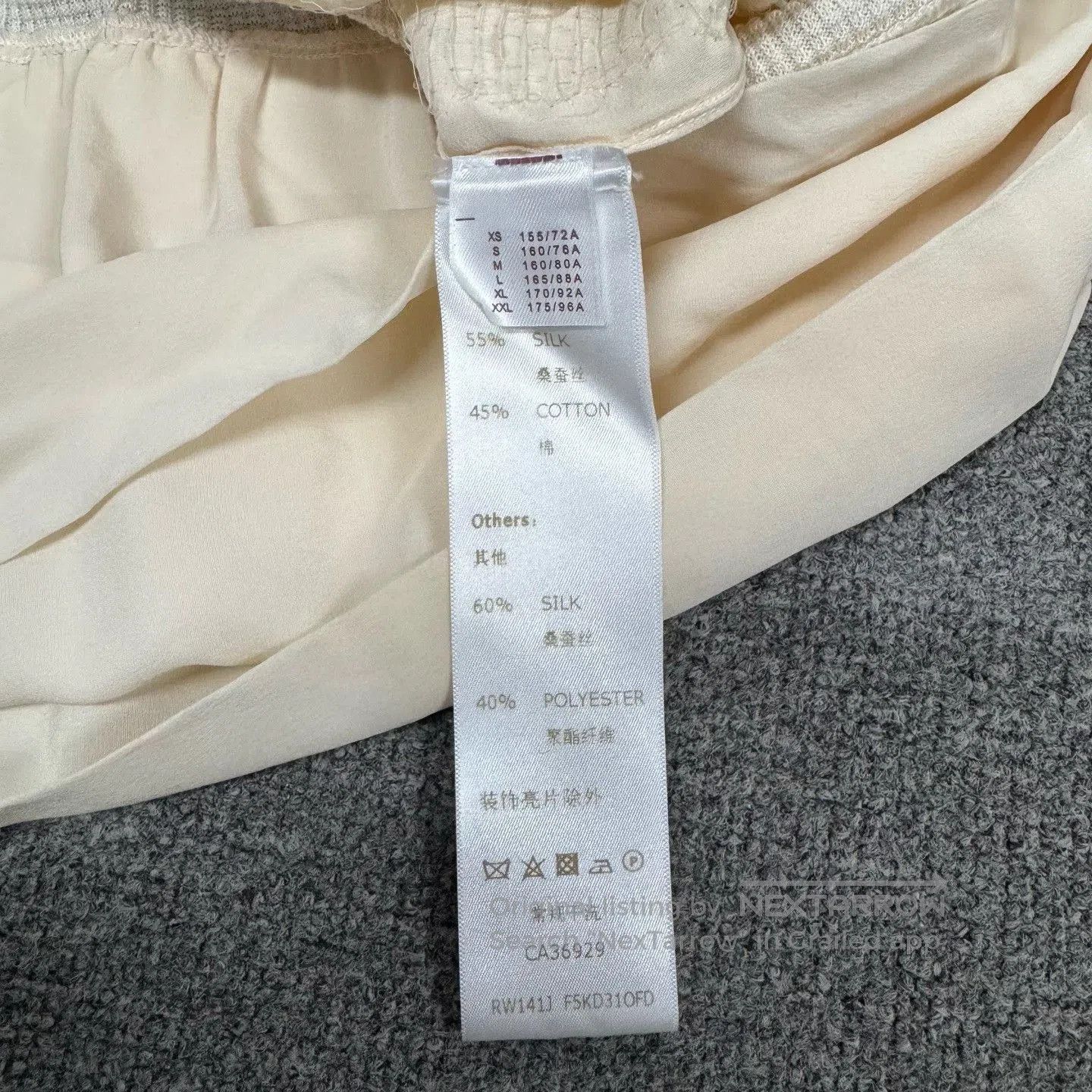 Louis Vuitton Louis Vuitton Runway Sequin Knit Silk Dress. Size M / US 6-8 / IT 42-44 - 4 Thumbnail