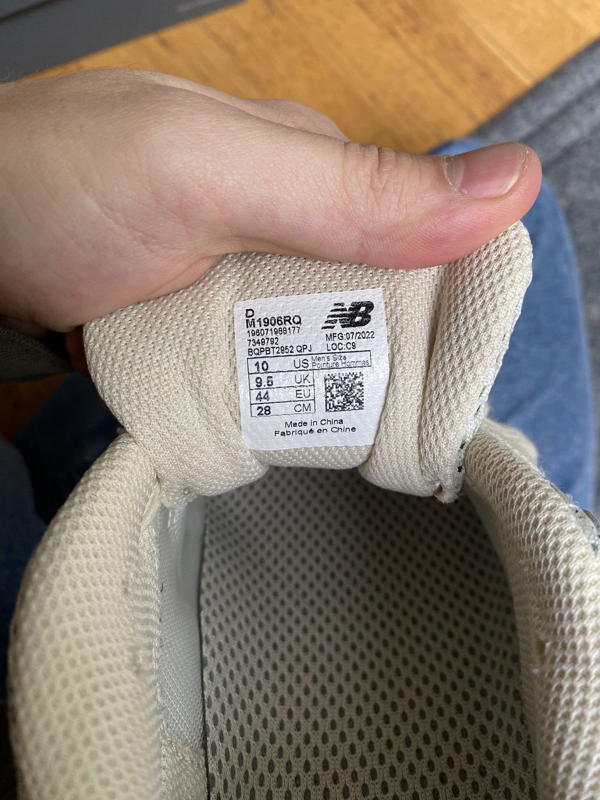 New Balance New Balance 1906R ‘White/Green’ US10 Size US 10 / EU 43 - 13 Thumbnail
