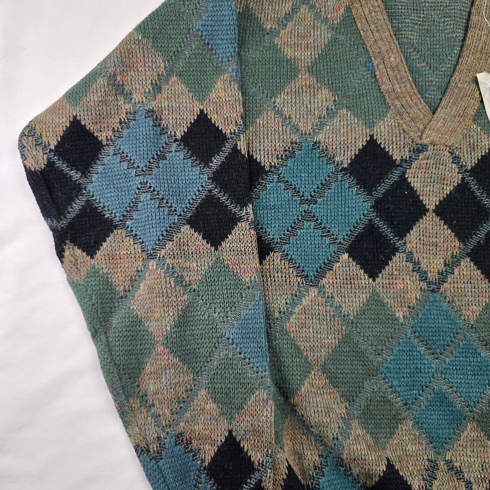 Vintage Vintage Scusa Argyle Diamond VNeck Sweater S Brown Green 90s Size US S / EU 44-46 / 1 - 3 Thumbnail