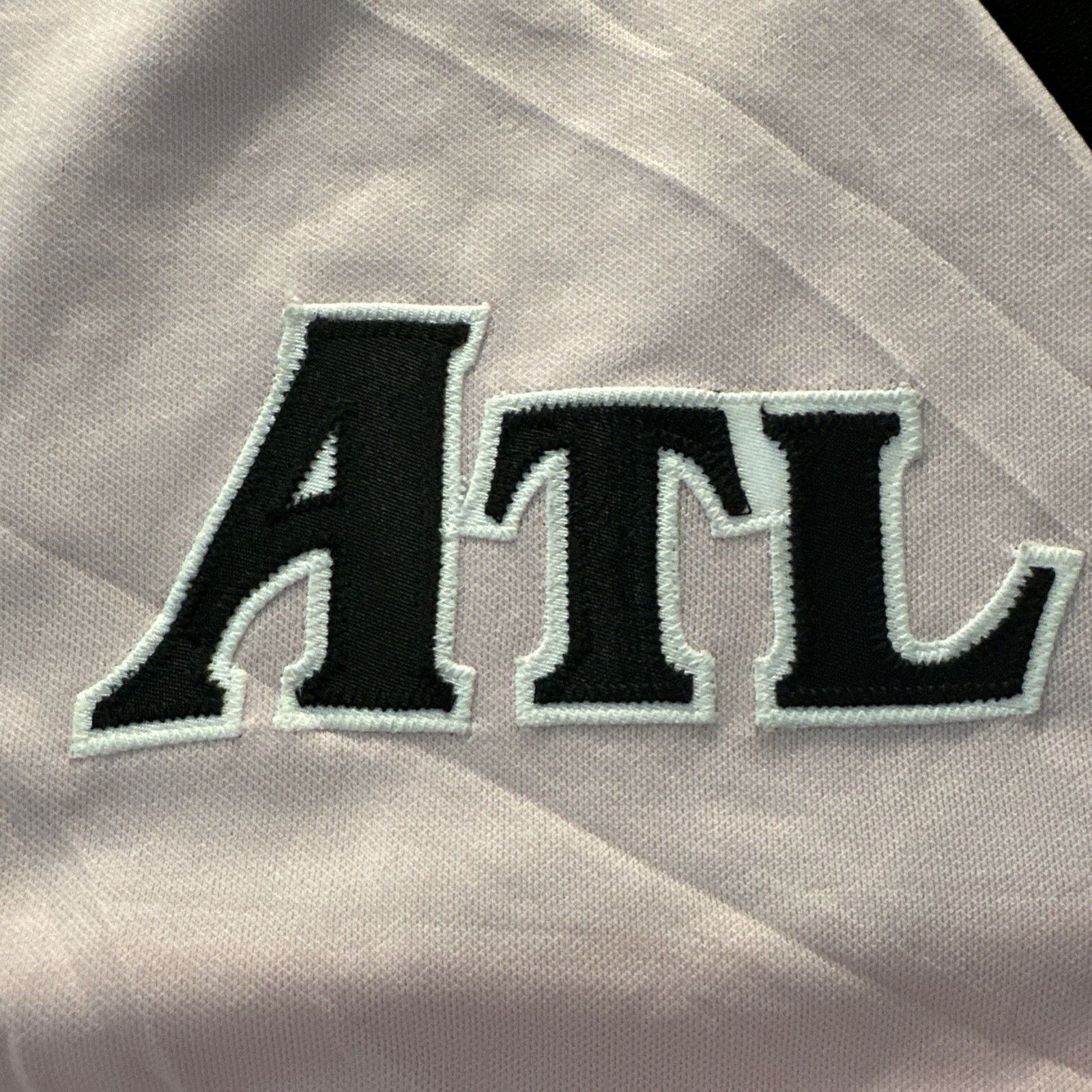 Majestic Atlanta Hawks Majestic Hardwood Classics Pink Warm Up NWT Size US XL / EU 56 / 4 - 10 Thumbnail