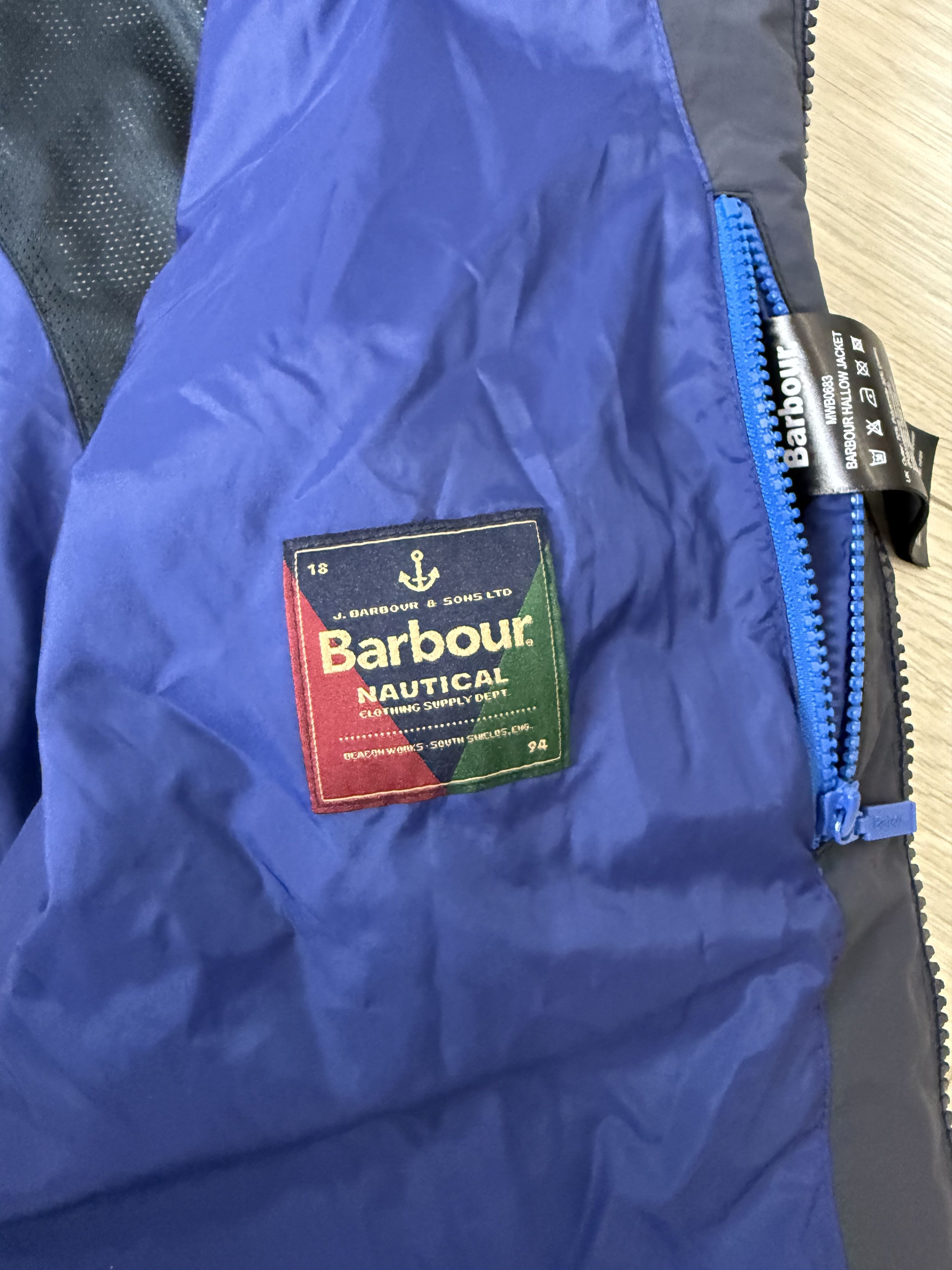 Barbour Barbour Hallow Jacket Waterproof and Breathable Size US M / EU 48-50 / 2 - 6 Thumbnail