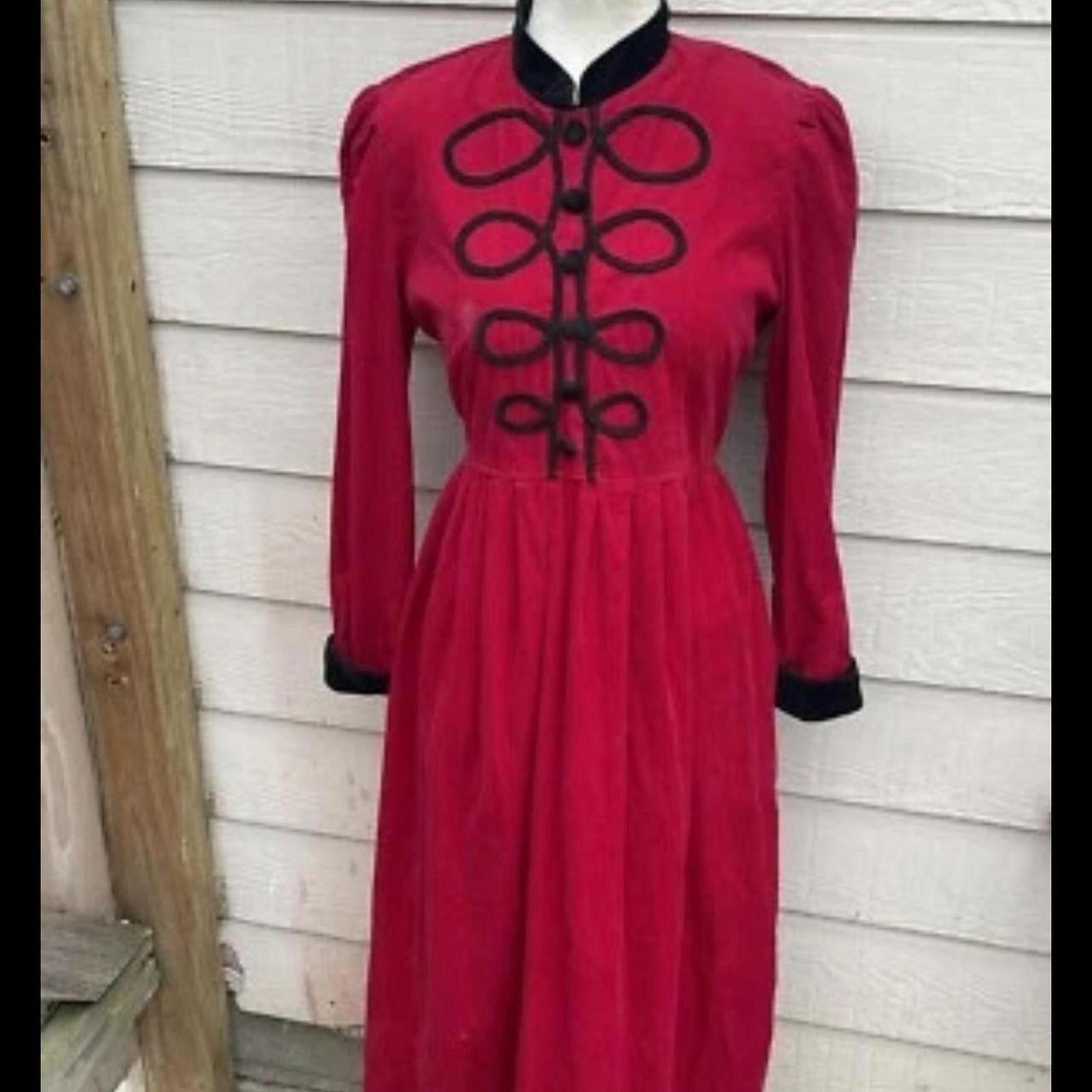 Other Red and black vintage 1980s dress #80sfashion Size M / US 6-8 / IT 42-44 - 1 Thumbnail