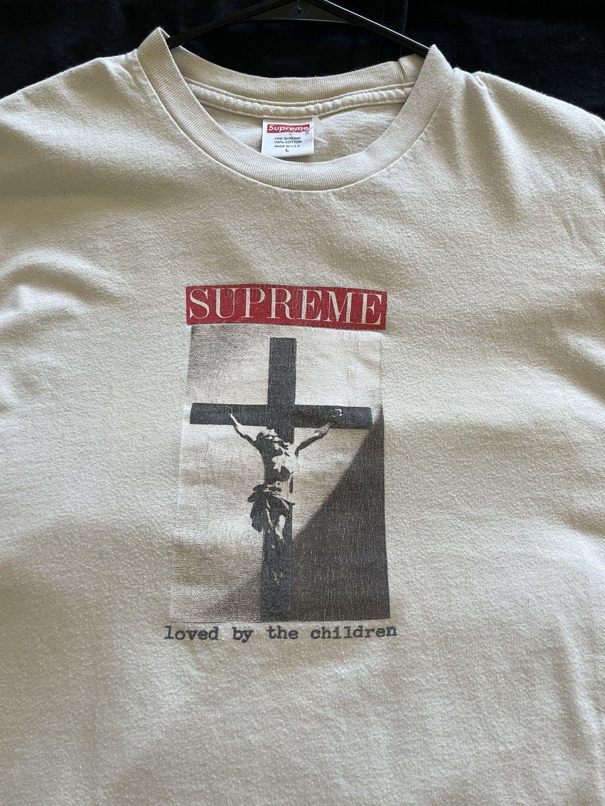 Supreme Supreme Tee Natural Loved by the children cross Size US L / EU 52-54 / 3 - 2 Thumbnail