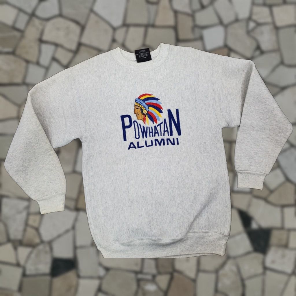 VINTAGE 90s Mens Medium Powhatan Alumni Gray Sweatshirt Made in USA Chief Logo