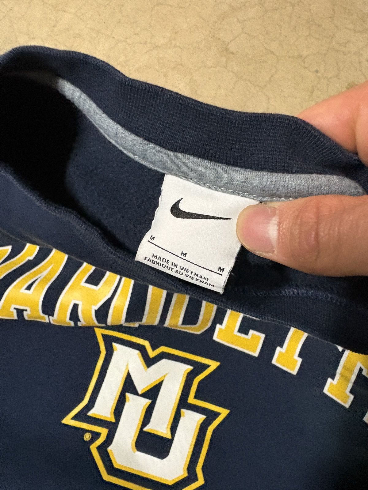 Nike Nike Marquette Golden Eagles Crewneck Sweatshirt Navy Medium Size US M / EU 48-50 / 2 - 4 Thumbnail