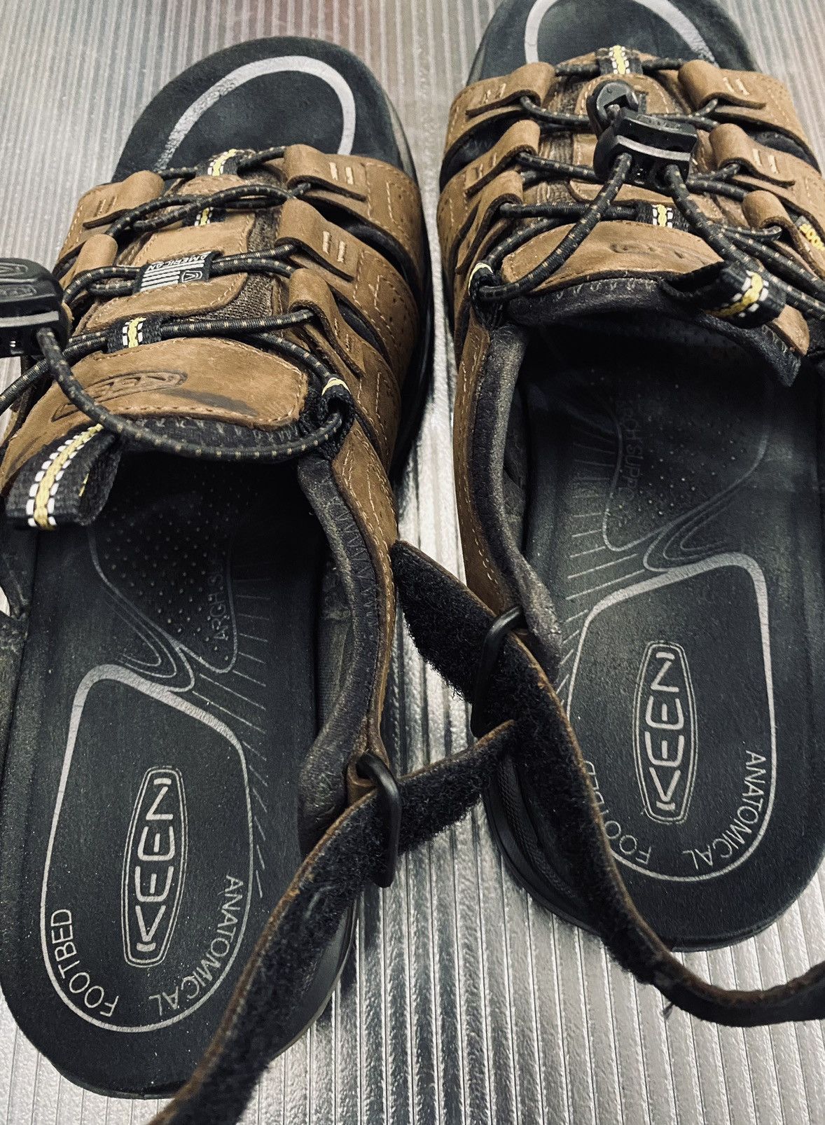 KEEN Keen 🇺🇸 Rialto Brown Leather Waterproof Hiking Sandals 11.5 Size US 11.5 / EU 44-45 - 4 Thumbnail