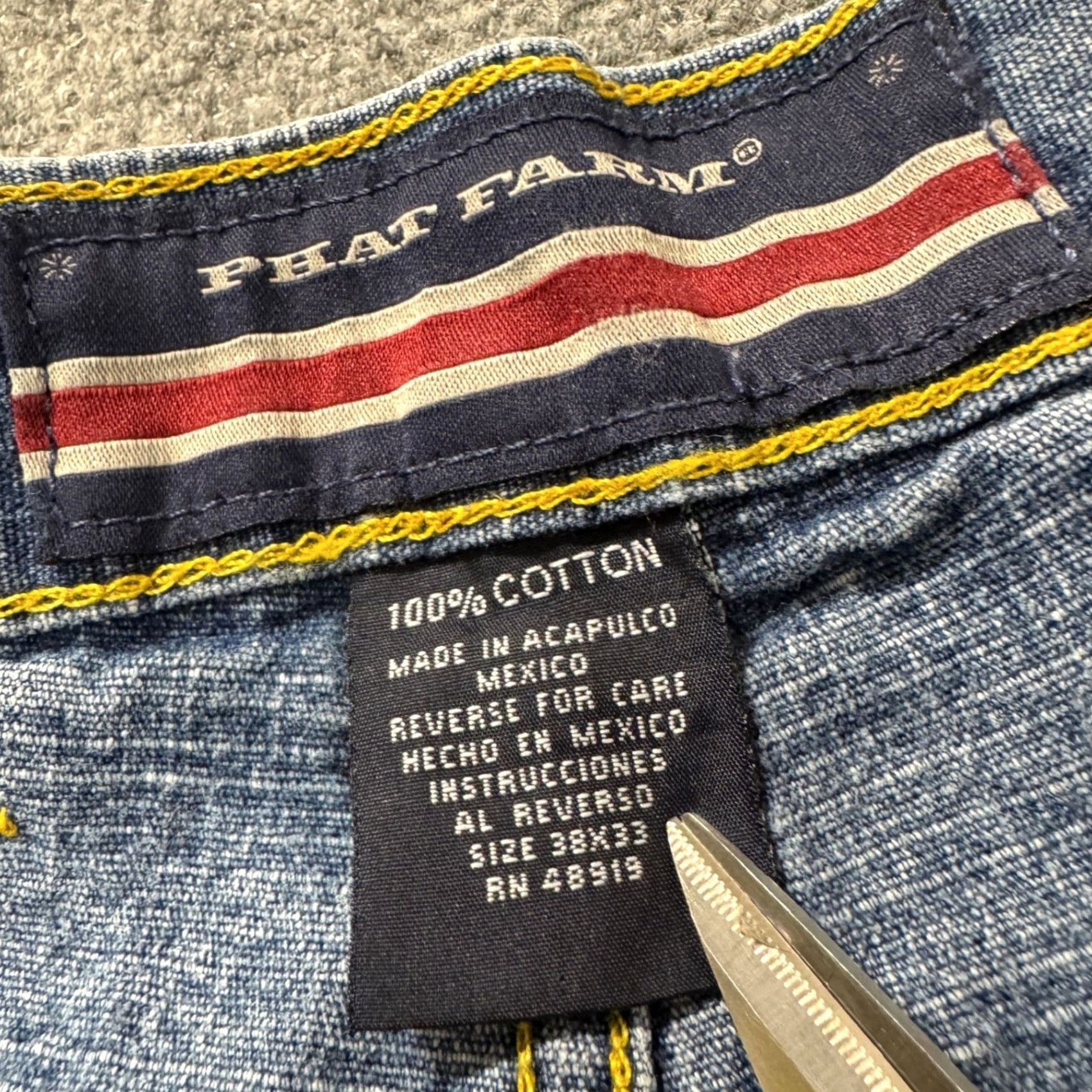 Phat Farm Phat Farm Jeans Men 38x32 Baggy Light Wash Distressed 100% Cotton Blue Jeans Mens Wide-Leg 90s Distressed Style Size US 38 / EU 54 - 3 Thumbnail
