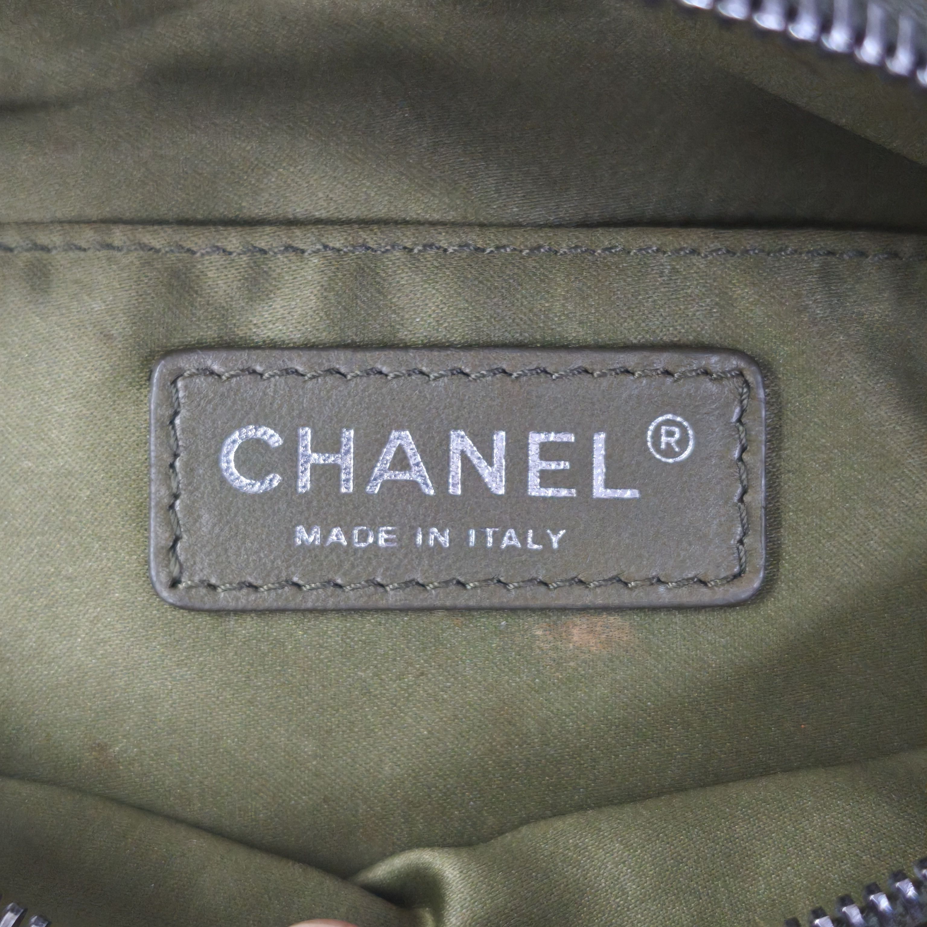 Chanel 2017 Chanel Coco Cuba Waist Bag in Canvas and Lambskin Size ONE SIZE - 6 Thumbnail