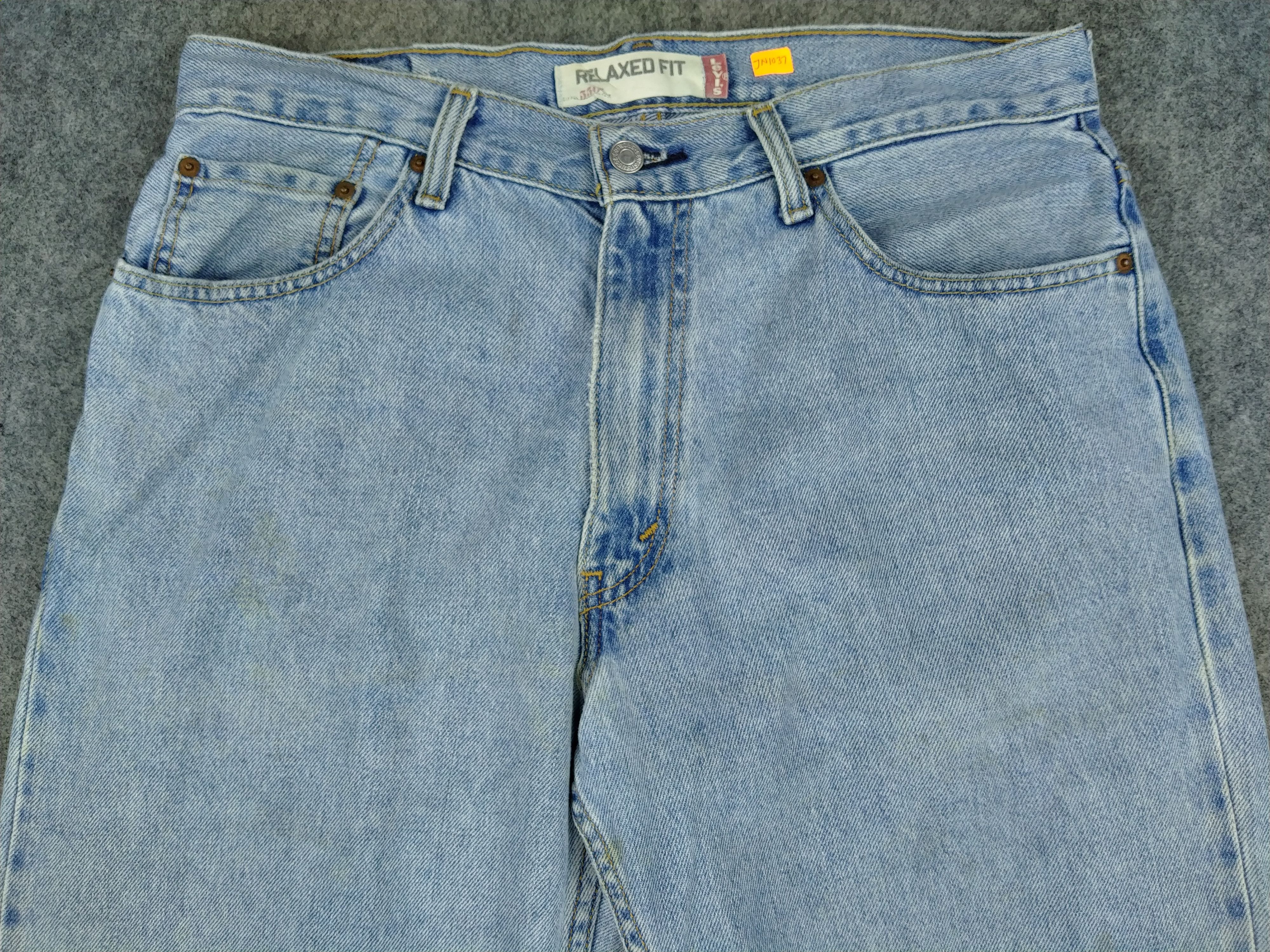 Levi's Light Wash Vintage Levi's 550 Jeans 34x31 Denim -JN1037 Size US 34 / EU 50 - 3 Thumbnail