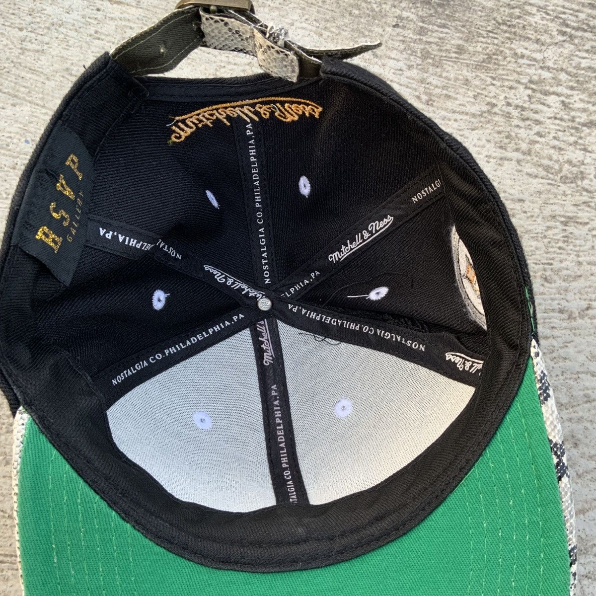 Rsvp Gallery Rsvp x Mitchell & Ness pittsburgh steelers snake brim Size ONE SIZE - 14 Thumbnail