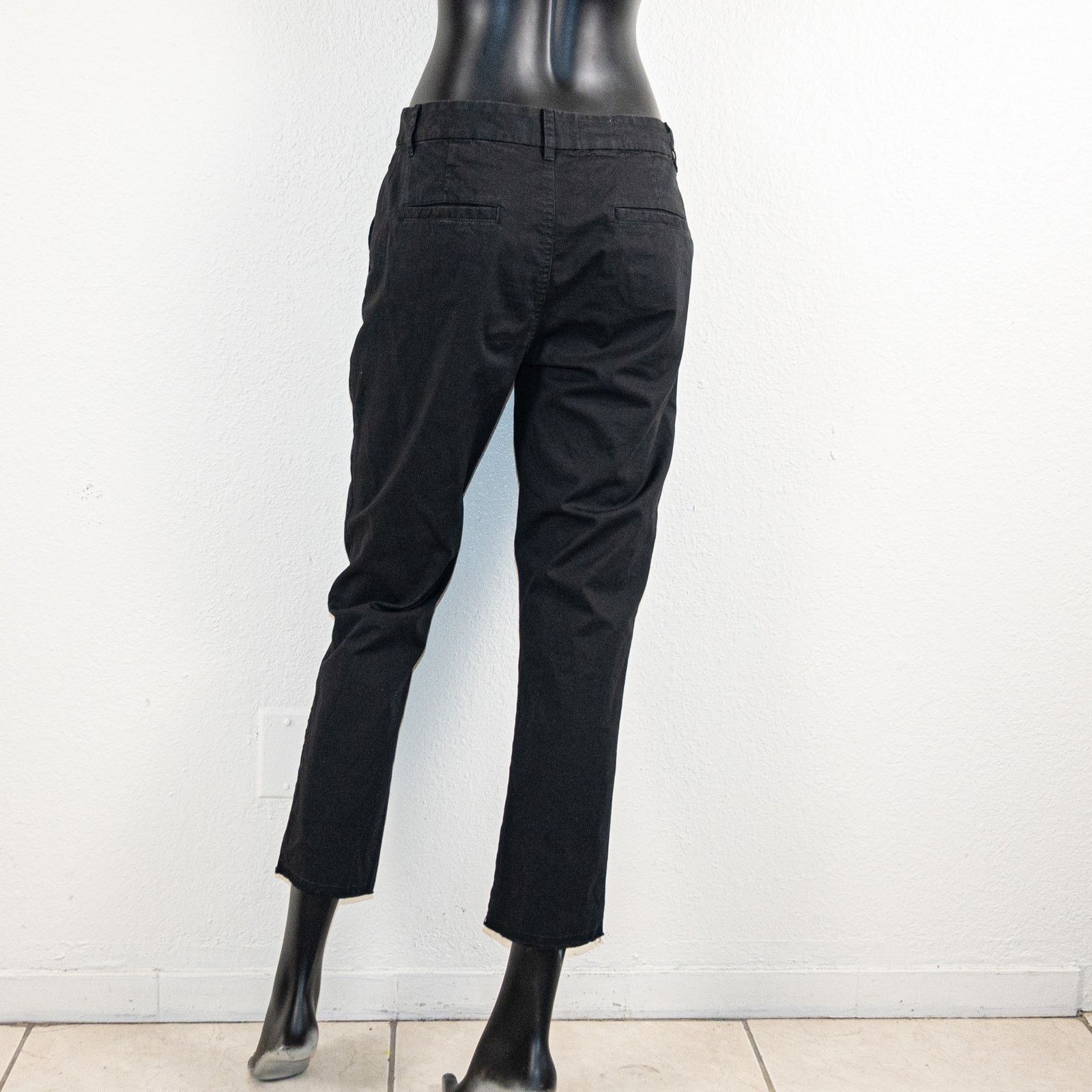 Nili Lotan NILI LOTAN $345 Eash Hampton Pants in Carbon Black crop hem Size 28" / US 6 / IT 42 - 4 Thumbnail