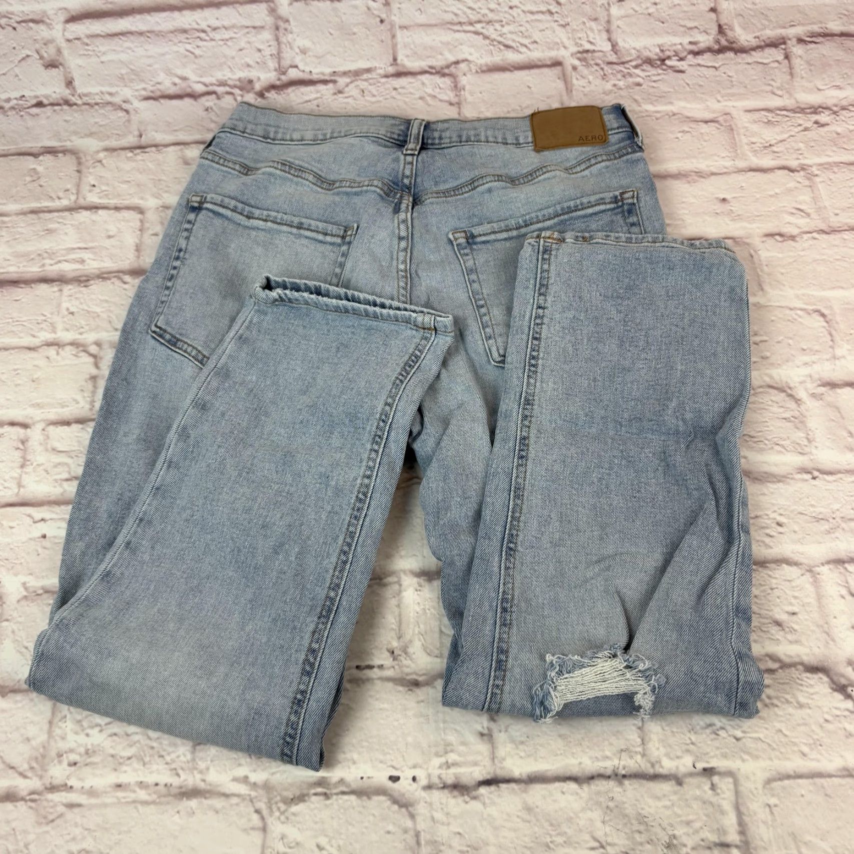 Vintage Aéropostale Jeans Womens 10 Light Wash Stretch Mom Distressed Ripped 30 x 26 Size 32" / US 10 / IT 46 - 4 Thumbnail