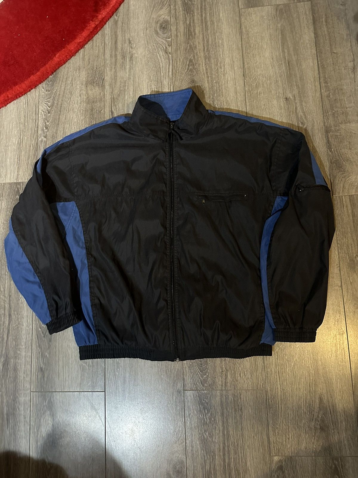 Vintage Vintage blue and black windbreaker jacket Size US L / EU 52-54 / 3 - 1 Thumbnail